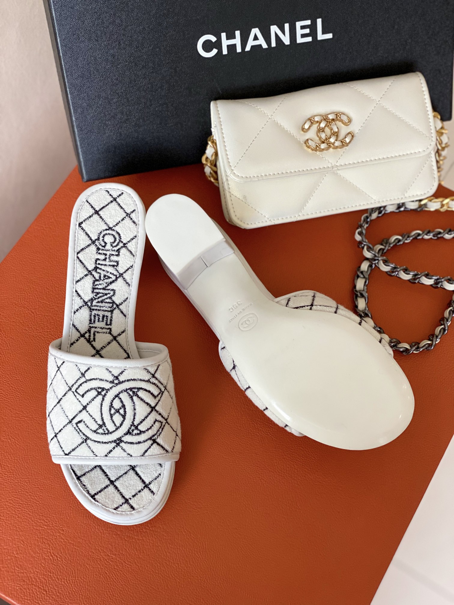 Chanel Sandals White For Women 1.77in/4.5cm