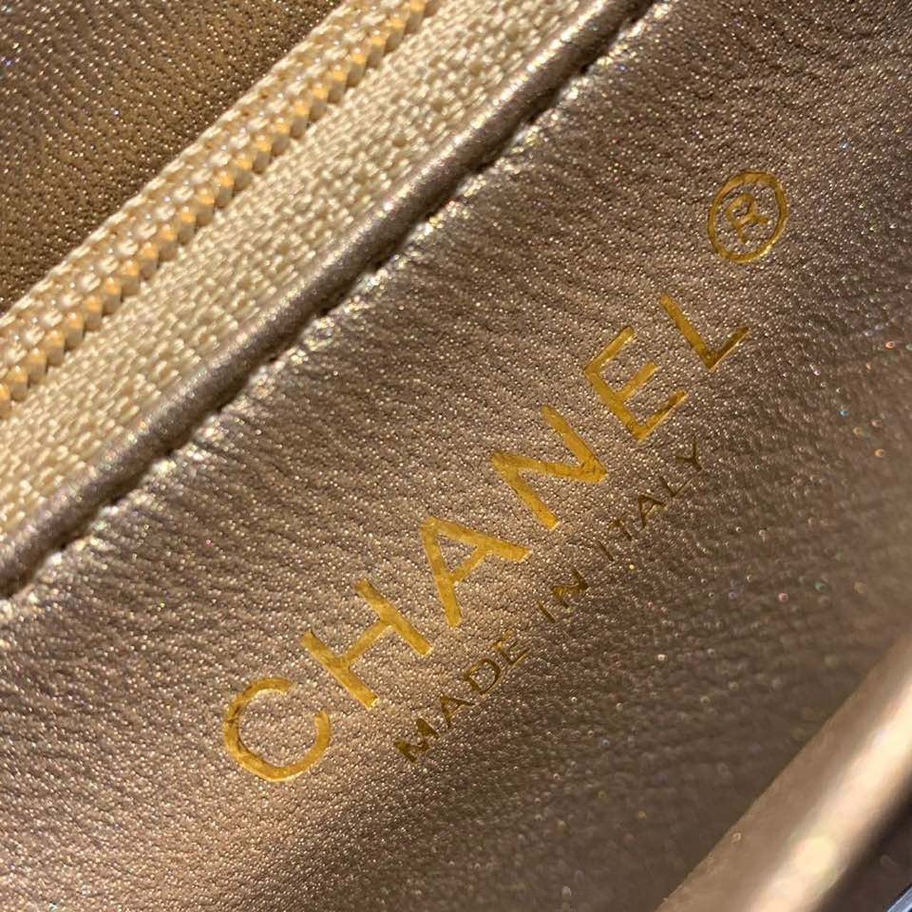 Chanel Short Pearl Handle Bag Gold Toned Hardware Black For Women, Women’s Handbags, Shoulder And Crossbody Bags 8.2in/21cm