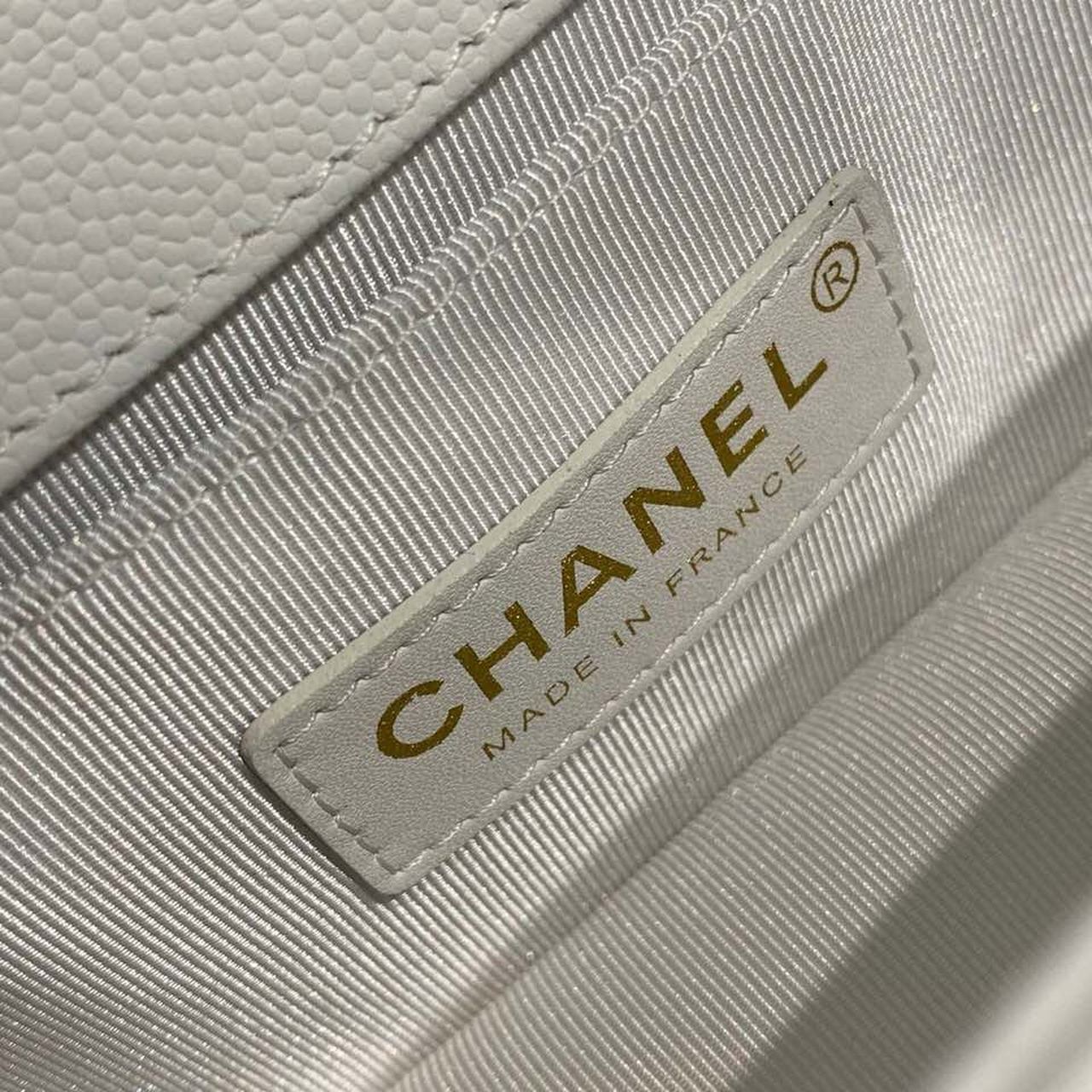 Chanel Small Boy Handbag White For Women, Women’s Bags, Shoulder And Crossbody Bags 7.8in/20cm