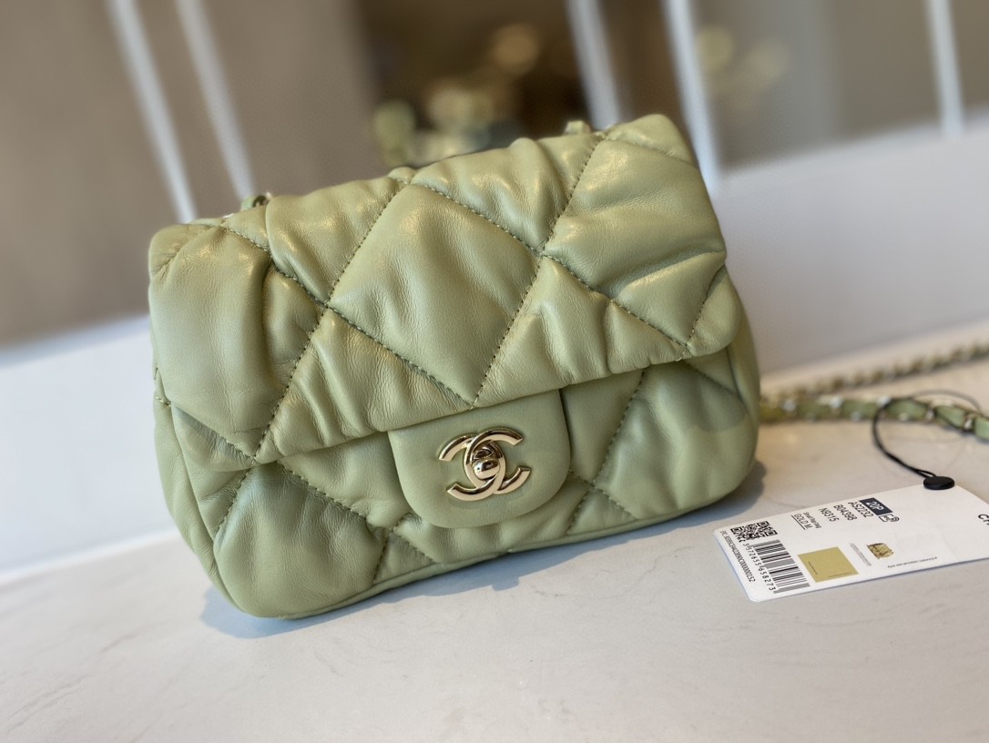 Chanel Small Flap Bag Gold Hardware Green For Women, Women’s Handbags, Shoulder Bags 7.5in/19cm