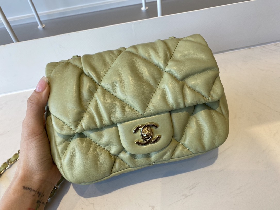 Chanel Small Flap Bag Gold Hardware Green For Women, Women’s Handbags, Shoulder Bags 7.5in/19cm