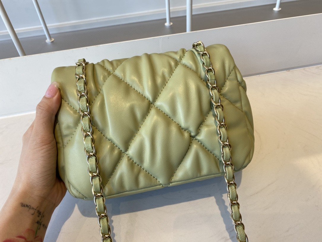 Chanel Small Flap Bag Gold Hardware Green For Women, Women’s Handbags, Shoulder Bags 7.5in/19cm