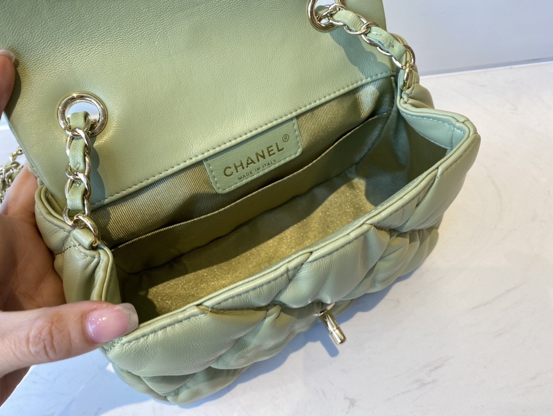 Chanel Small Flap Bag Gold Hardware Green For Women, Women’s Handbags, Shoulder Bags 7.5in/19cm