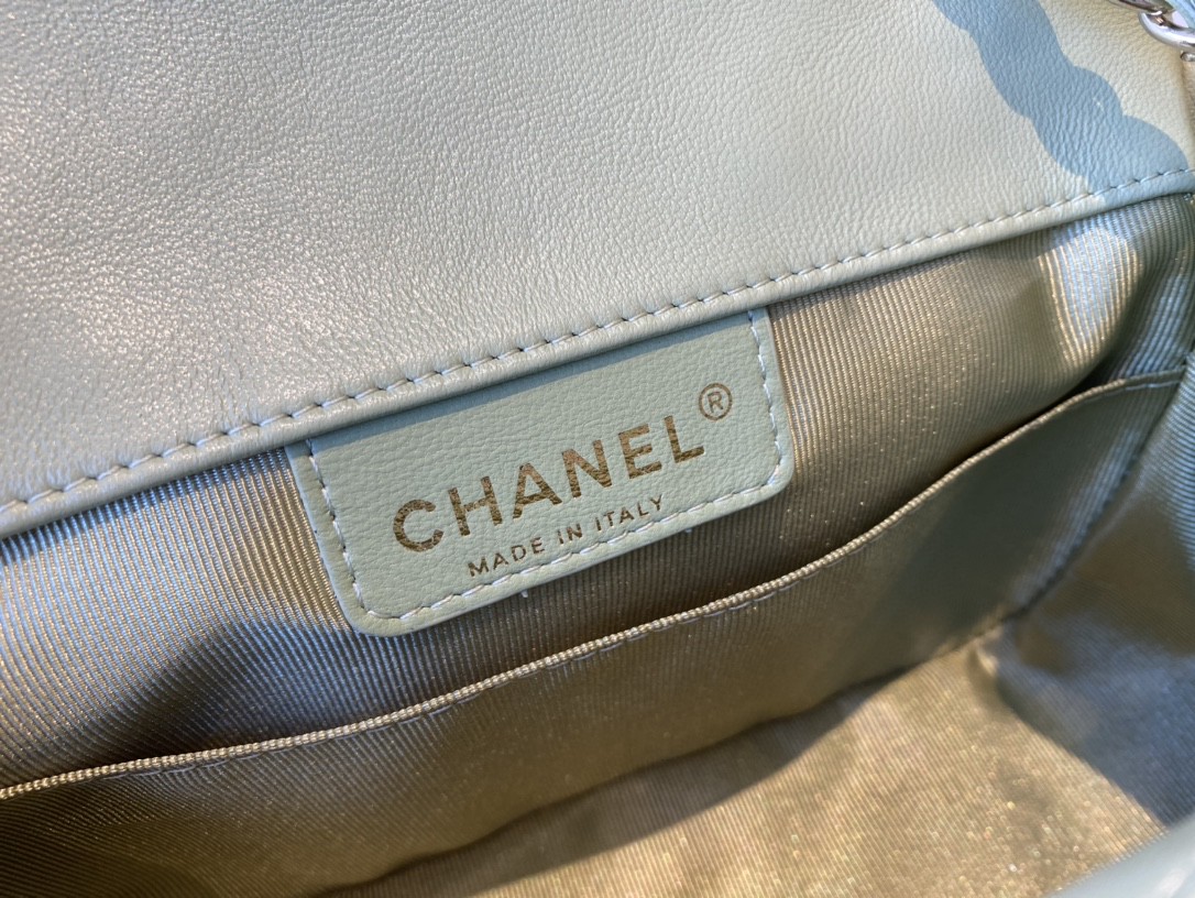Chanel Small Flap Bag Gold Hardware Green For Women, Women’s Handbags, Shoulder Bags 7.5in/19cm