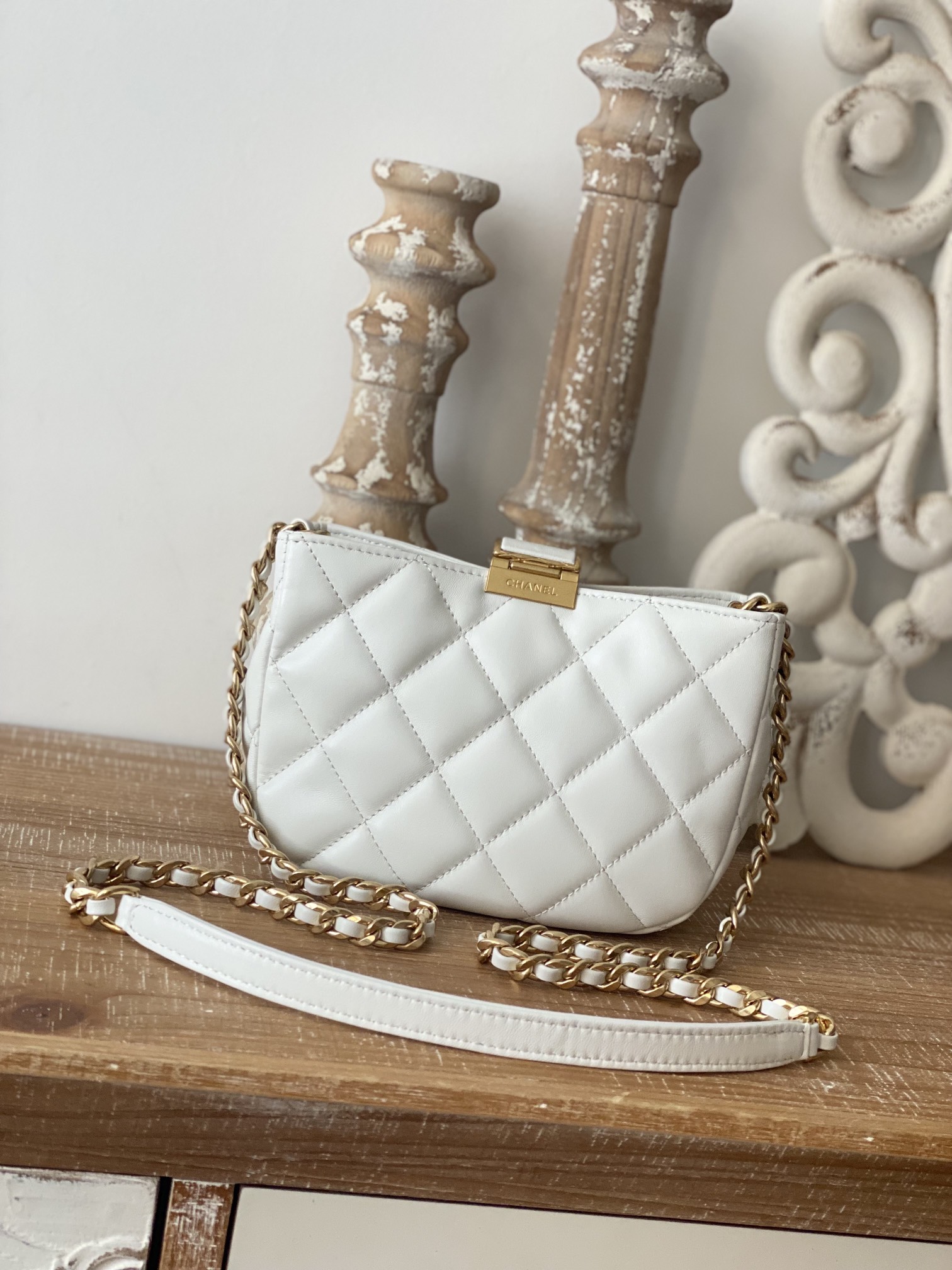 Chanel Small Hobo Bag Gold Hardware White For Women, Women’s Handbags, Shoulder Bags 7.5in/19cm
