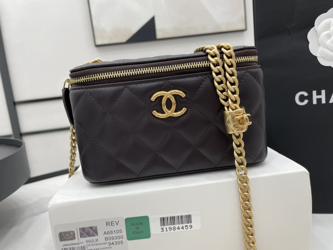 Chanel Small Vanity Case Coffee For Women, Women’s Bags 5.9in/15cm