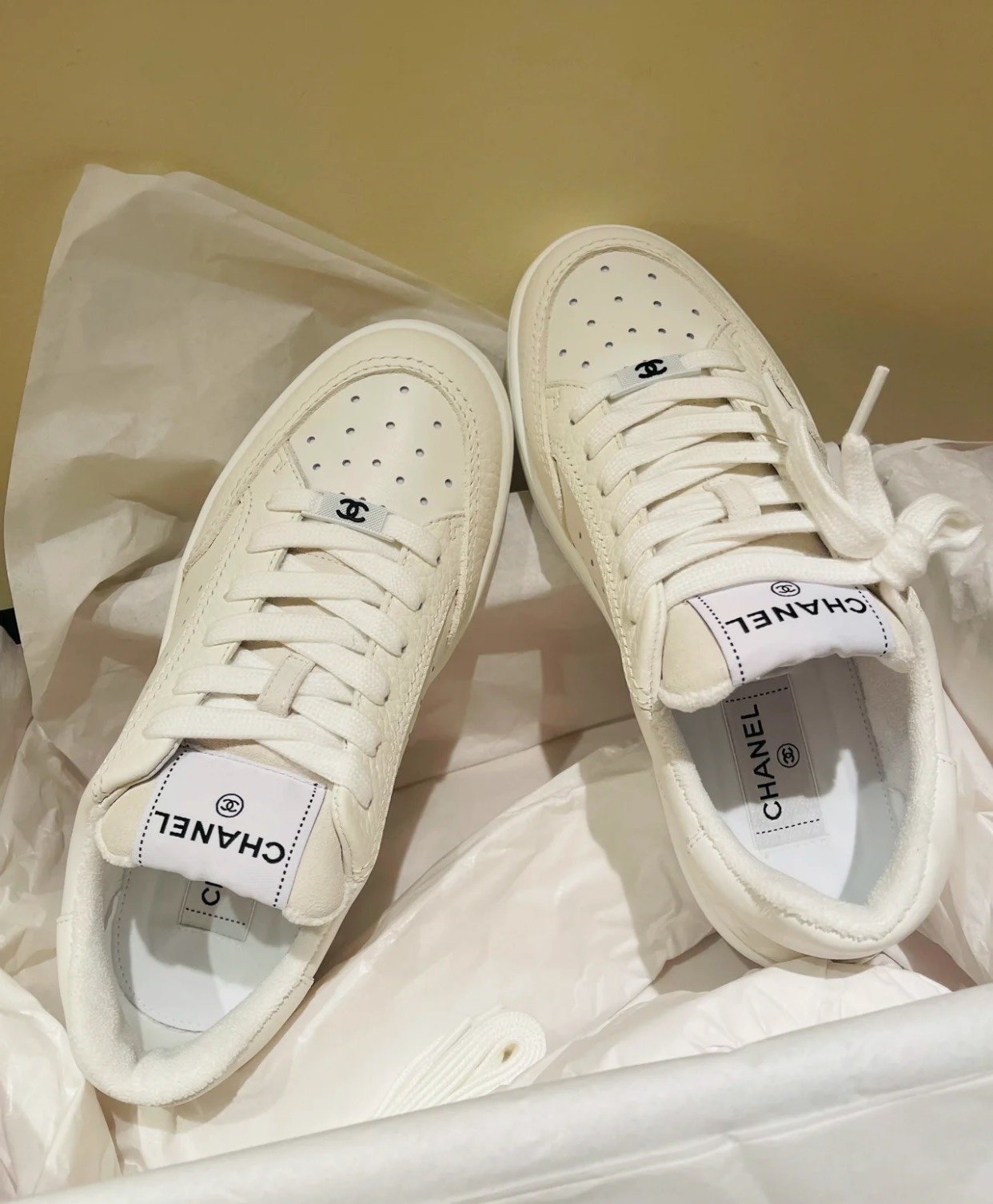 Chanel Sneakers White For Women, Women’s Shoes 0.4in/1cm G39225