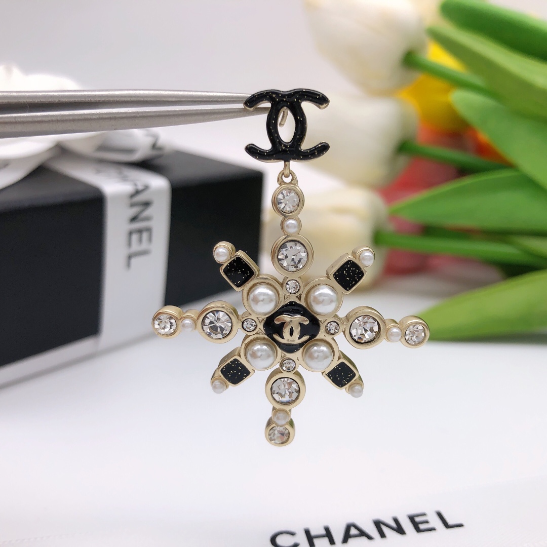 Chanel Snowflake Enamel Pearl Earrings Black For Wome