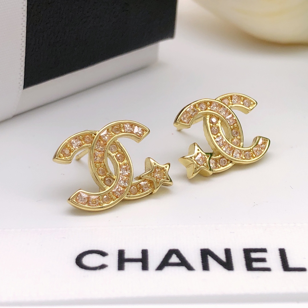 Chanel Star Series Horse Eye Star Earrings Gold For Women