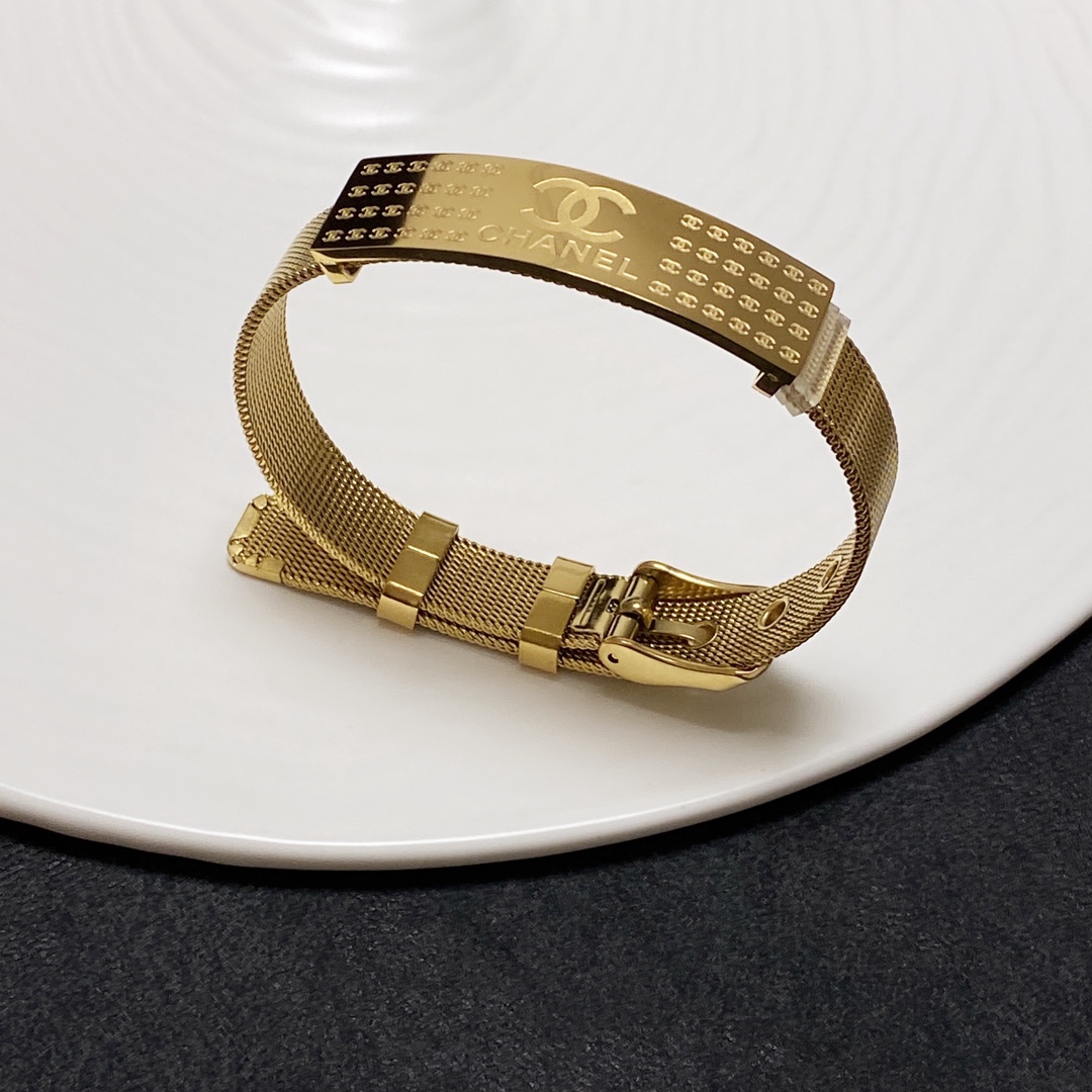 Chanel Strap Reflexions Bracelet Gold For Women