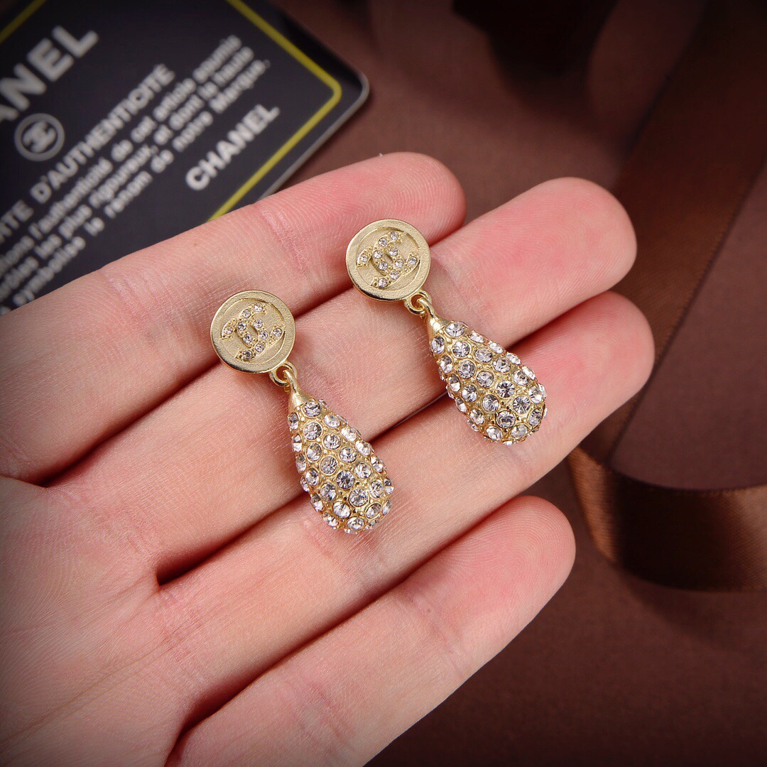 Chanel Teardrop Earrings Gold For Women