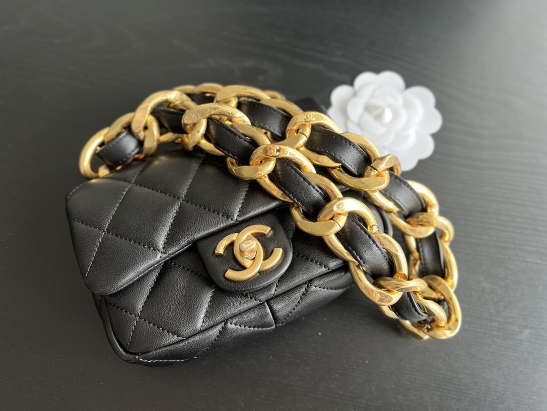 Chanel Trendy Cc Flap Bag Balck/ Purple For Women 6.7 in / 17 cm