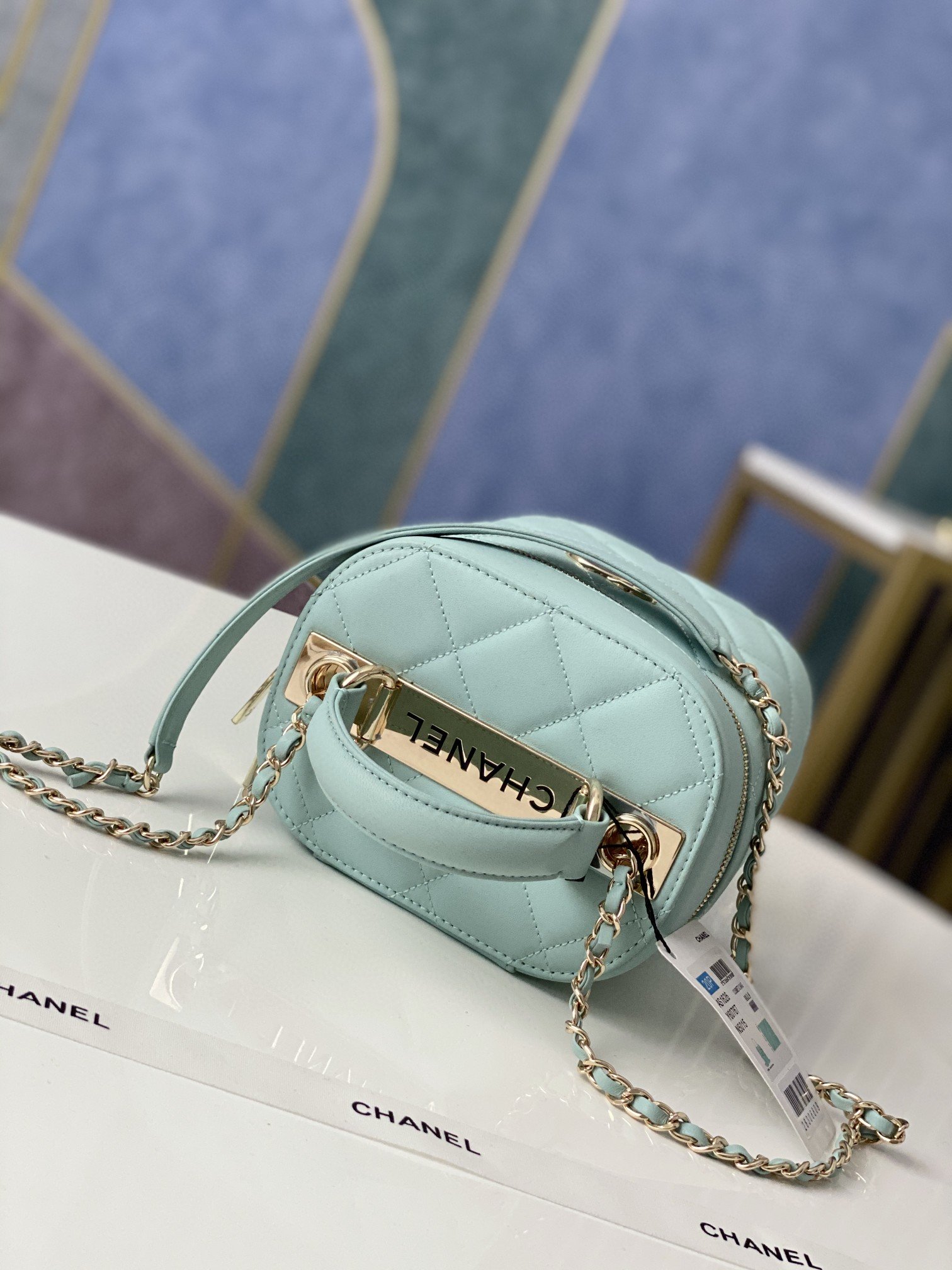 Chanel Vanity Case Gold Hardware Light Green For Women, Women’s Handbags, Shoulder Bags 9.4in/24cm 