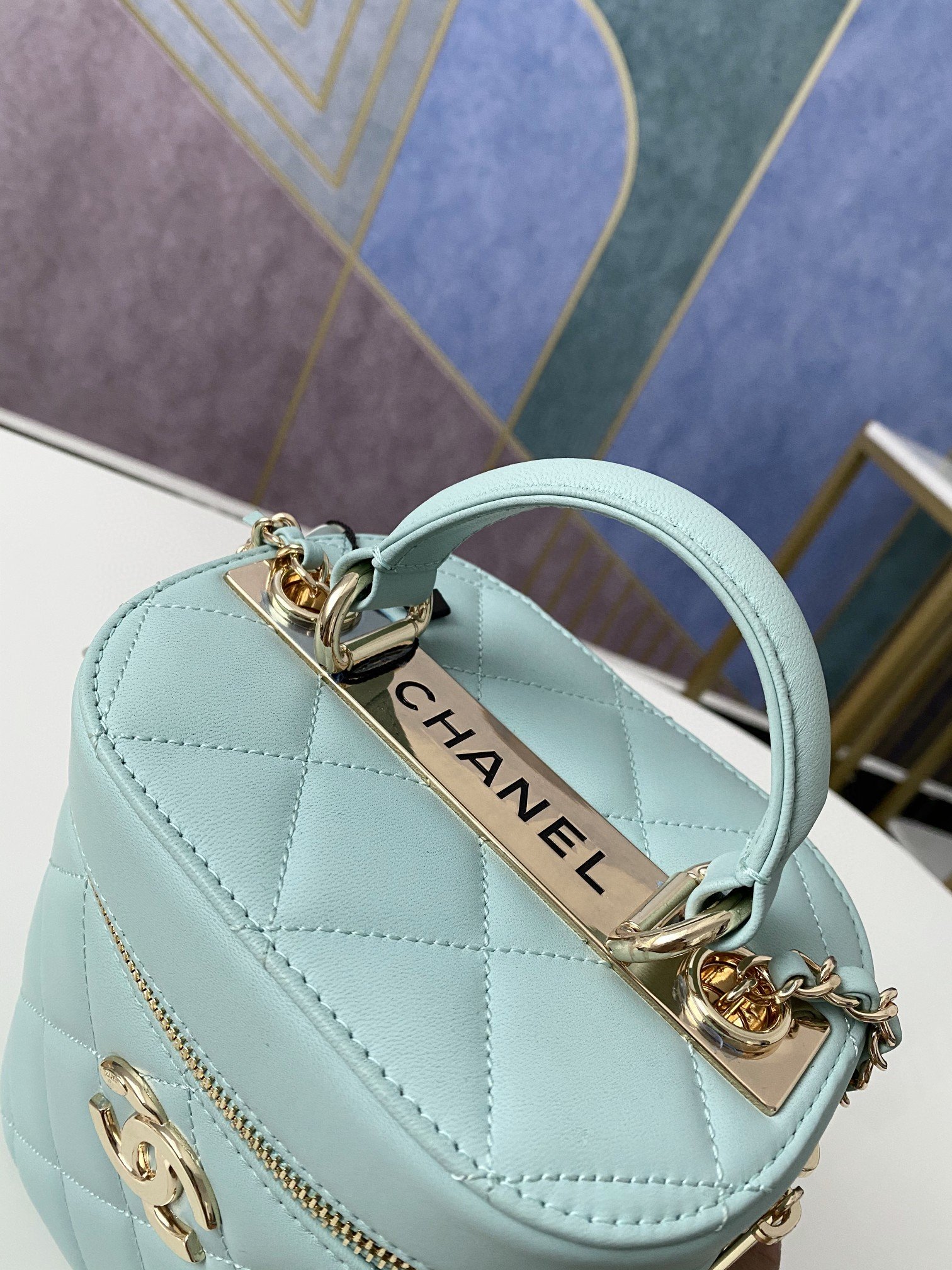 Chanel Vanity Case Gold Hardware Light Green For Women, Women’s Handbags, Shoulder Bags 9.4in/24cm 