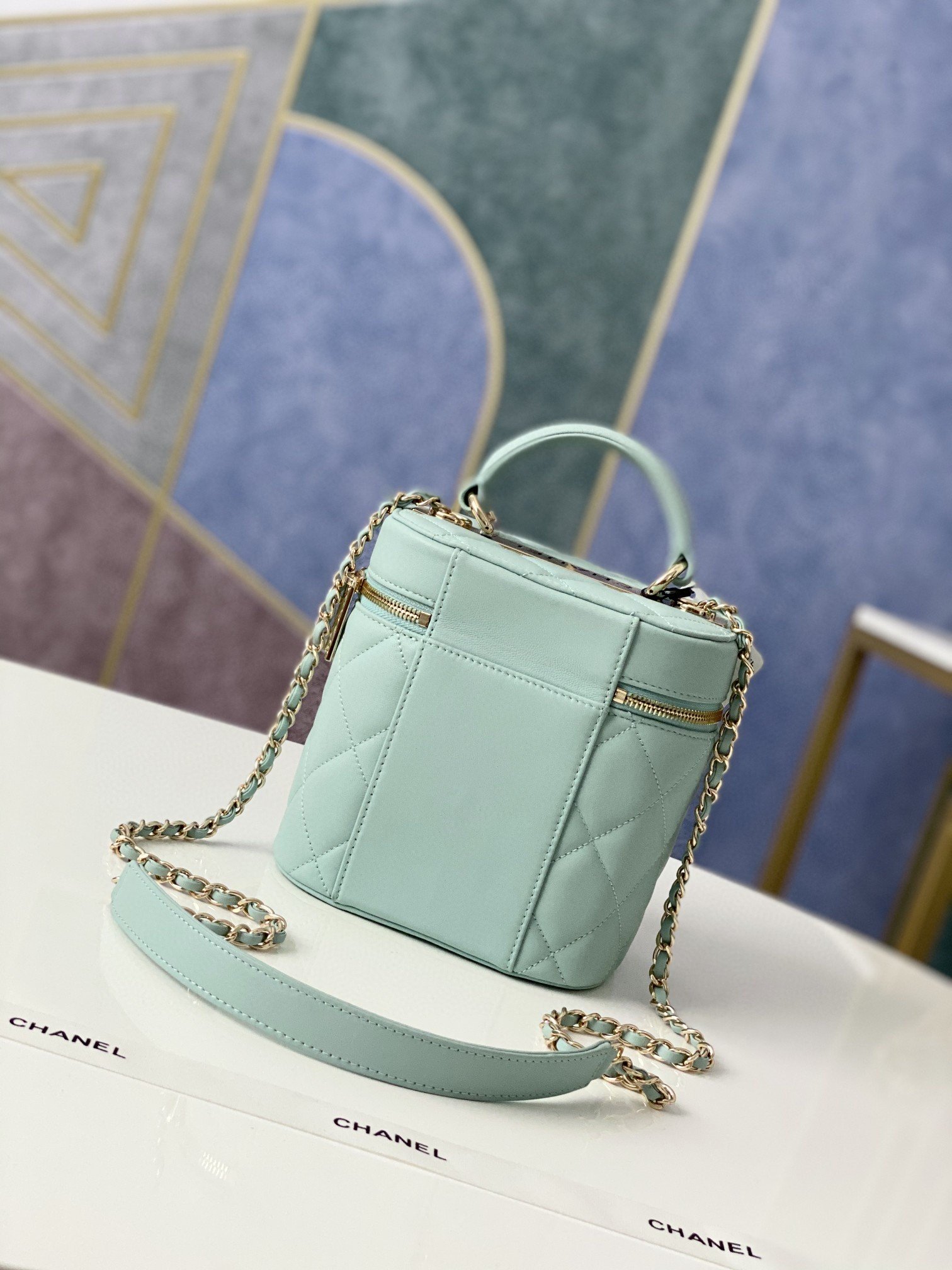 Chanel Vanity Case Gold Hardware Light Green For Women, Women’s Handbags, Shoulder Bags 9.4in/24cm 