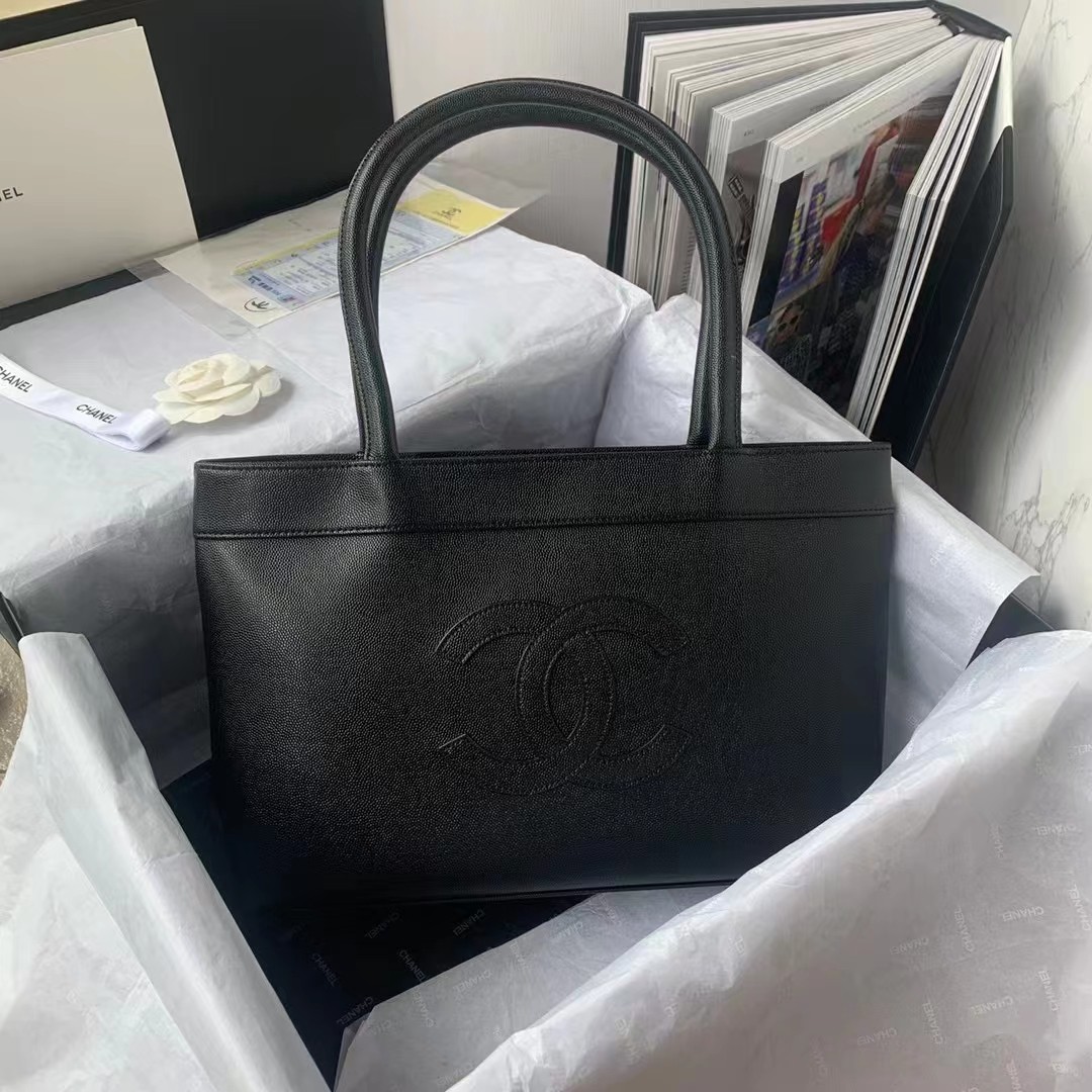Chanel Vintage CC Open Tote Caviar East West Black For Women, Women’s Bags 14.5in/36.9cm