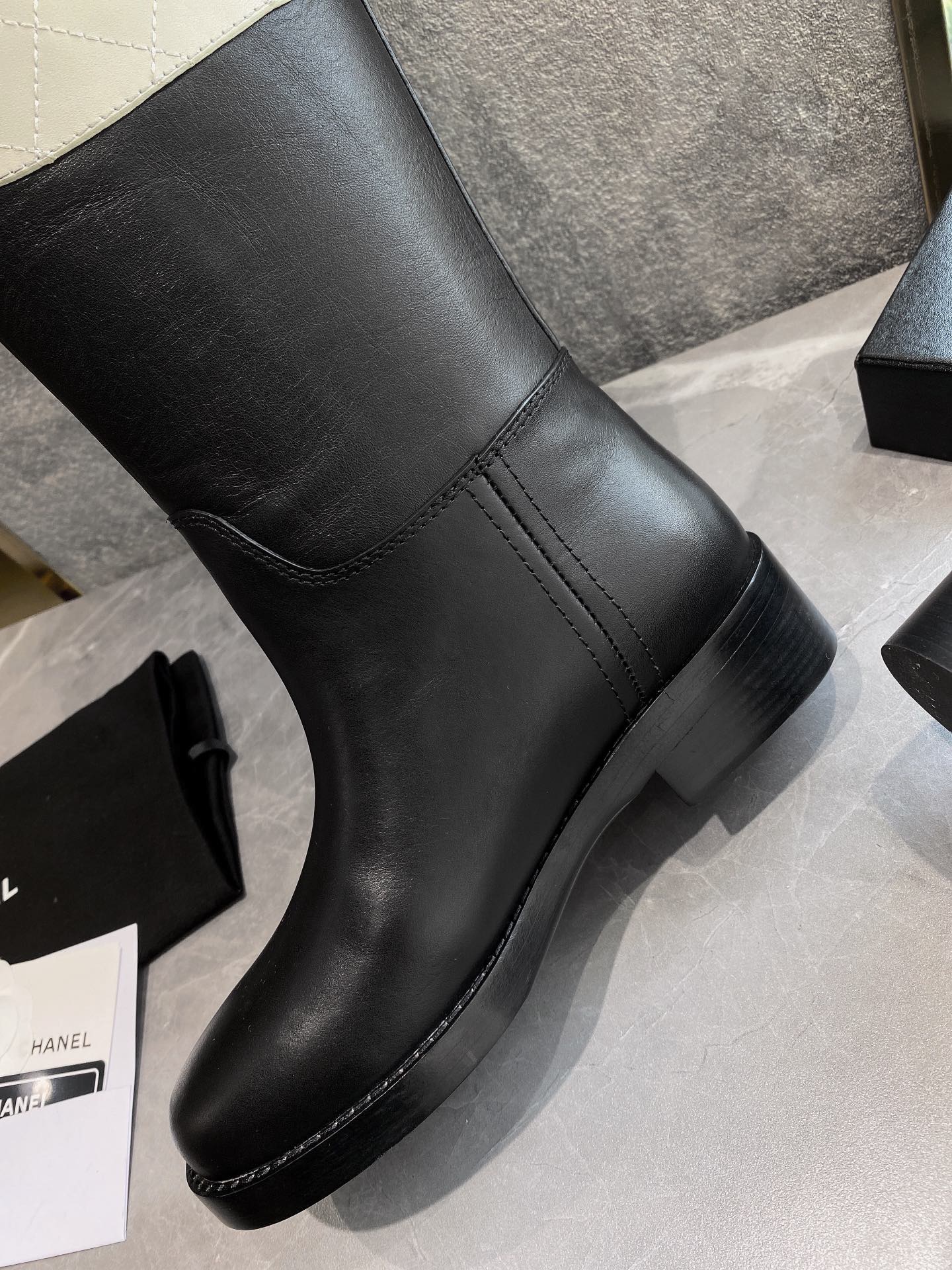 Chanel Women’s High Boots Black/White For Women
