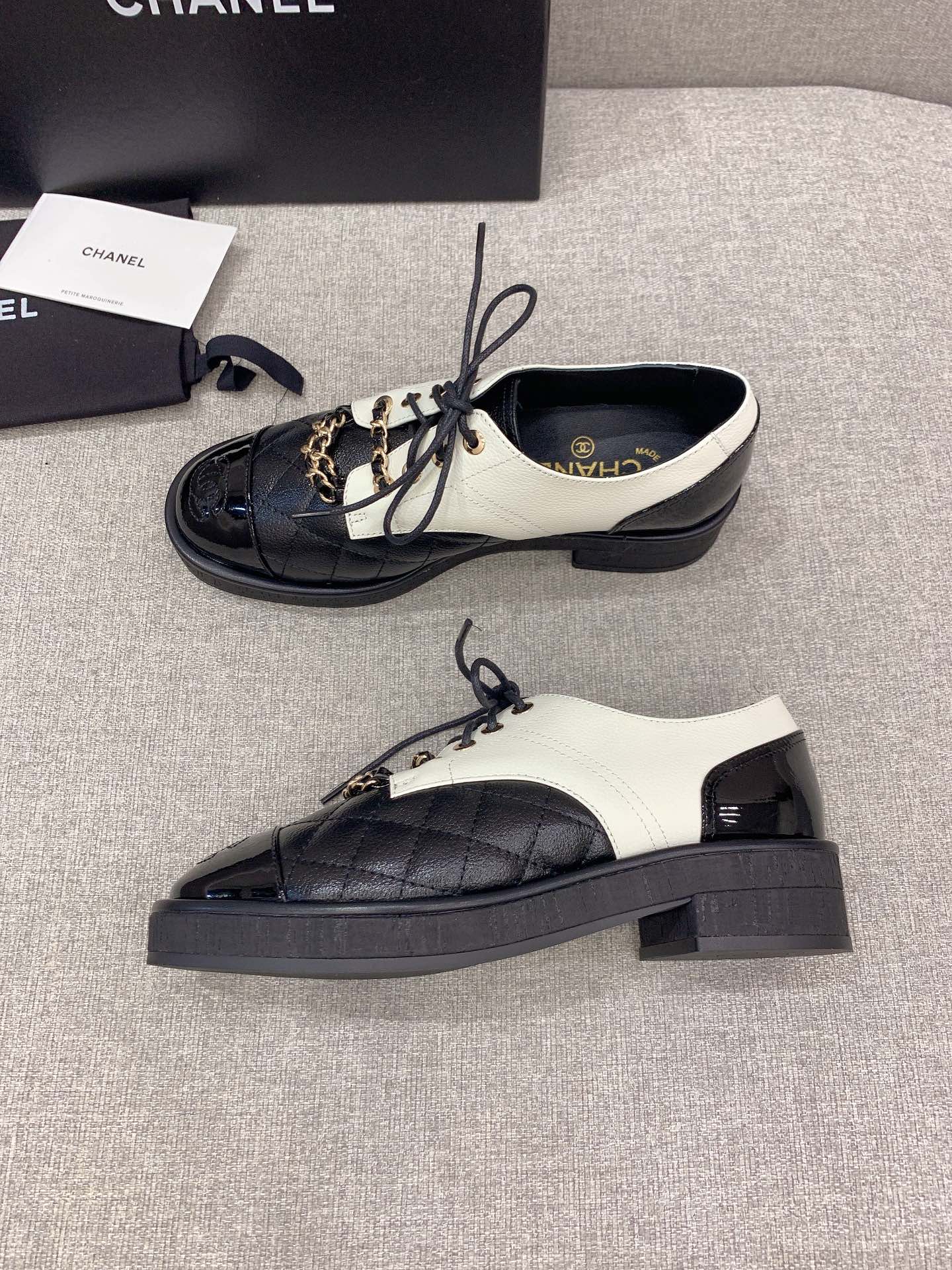 Chanel Women’s Lace- Ups With Gold Chain Black And White For Women 1.6in/4cm
