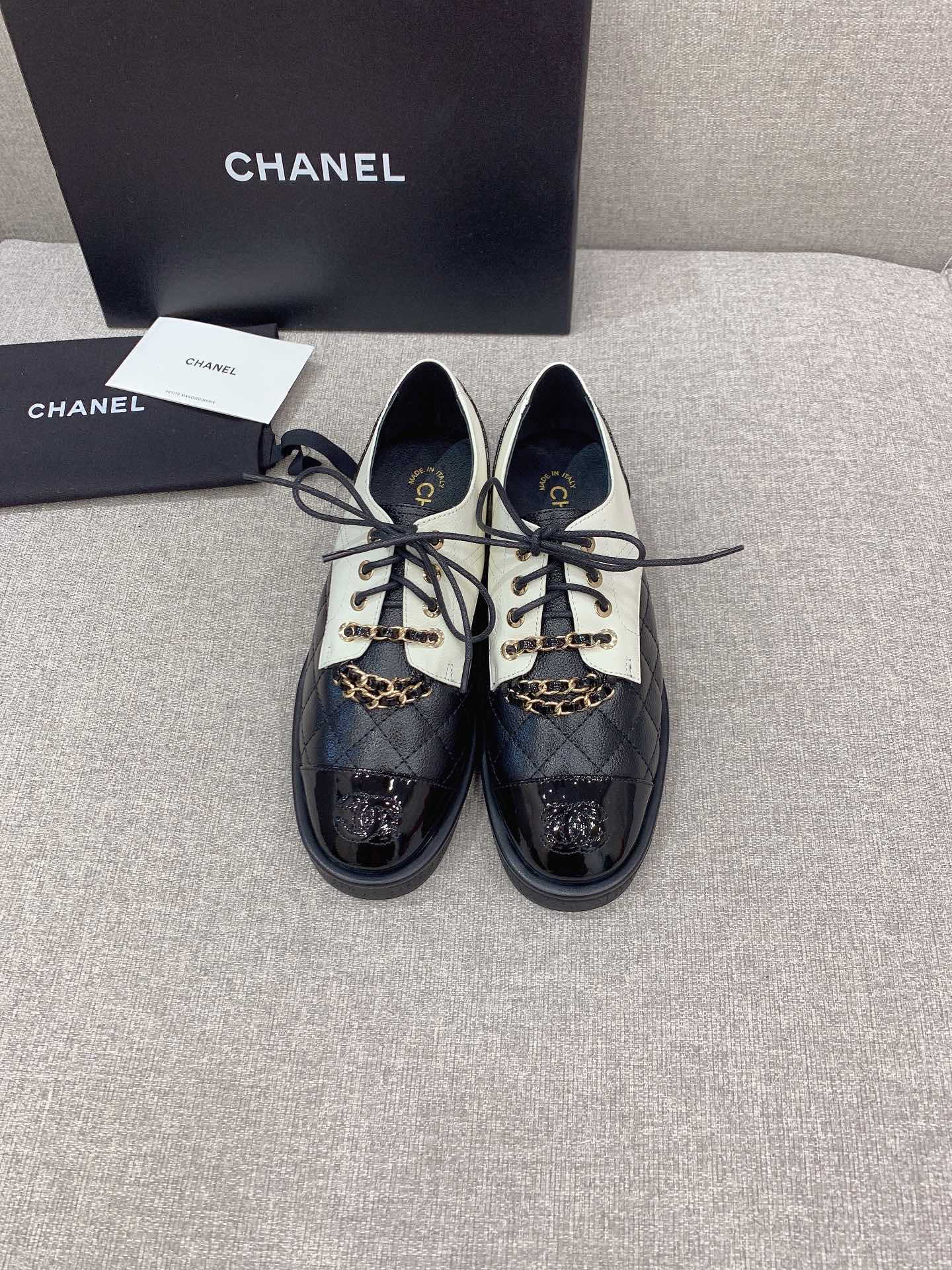 Chanel Women’s Lace- Ups With Gold Chain Black And White For Women 1.6in/4cm