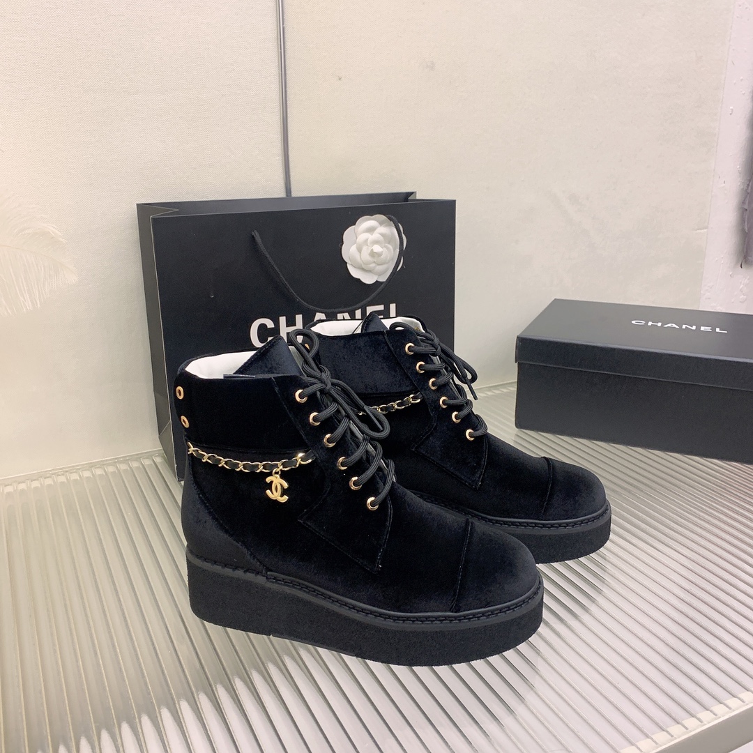 Chanel Women’s Lace-Ups Black For Women G39332 X56706 94305