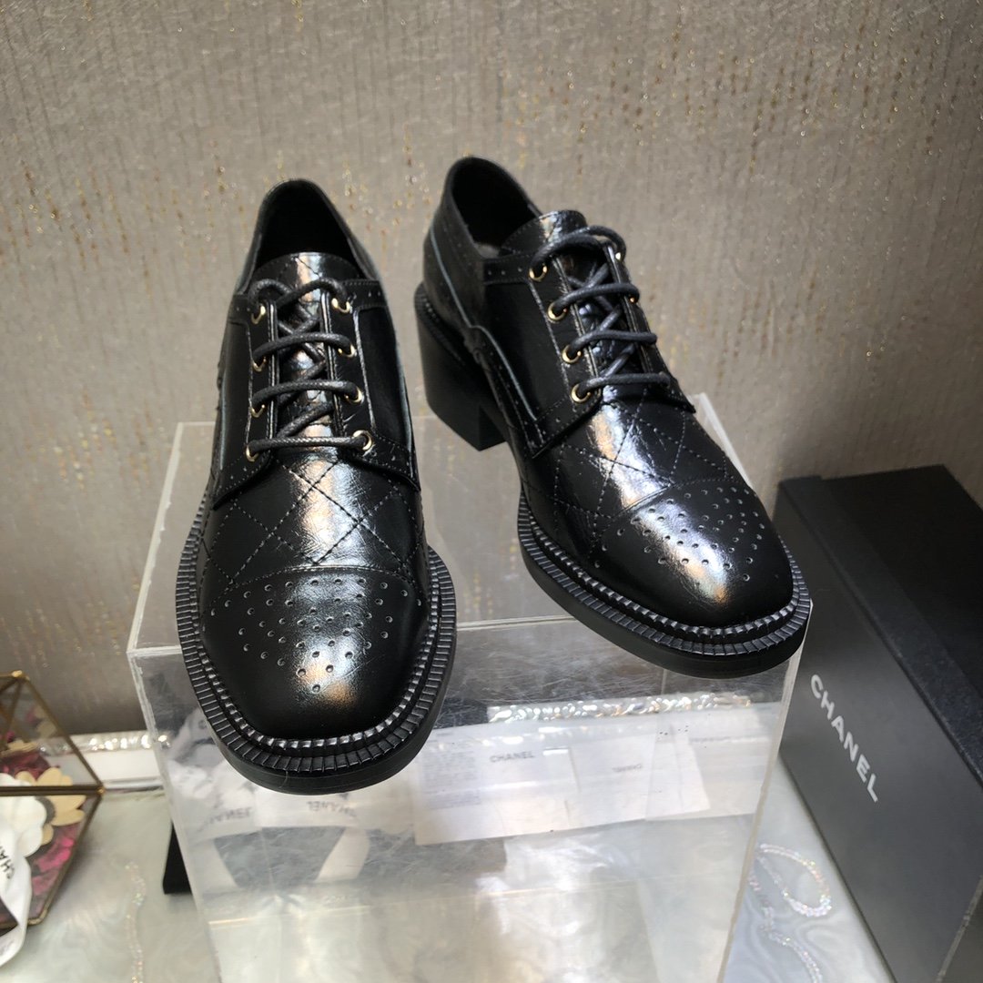 Chanel Women’s Laced Shoes Black For Women G39210 X56673 94305
