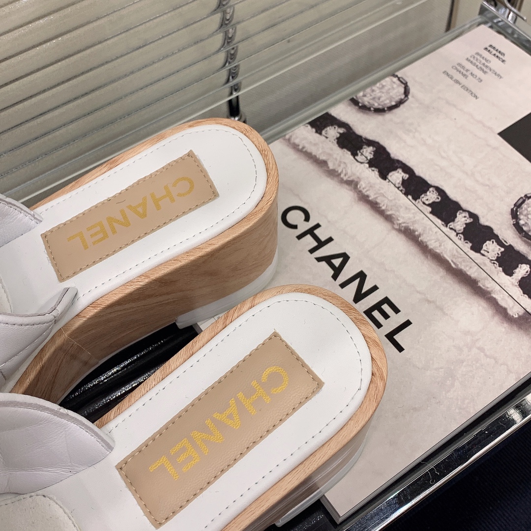 Chanel Women’s Mules White For Women