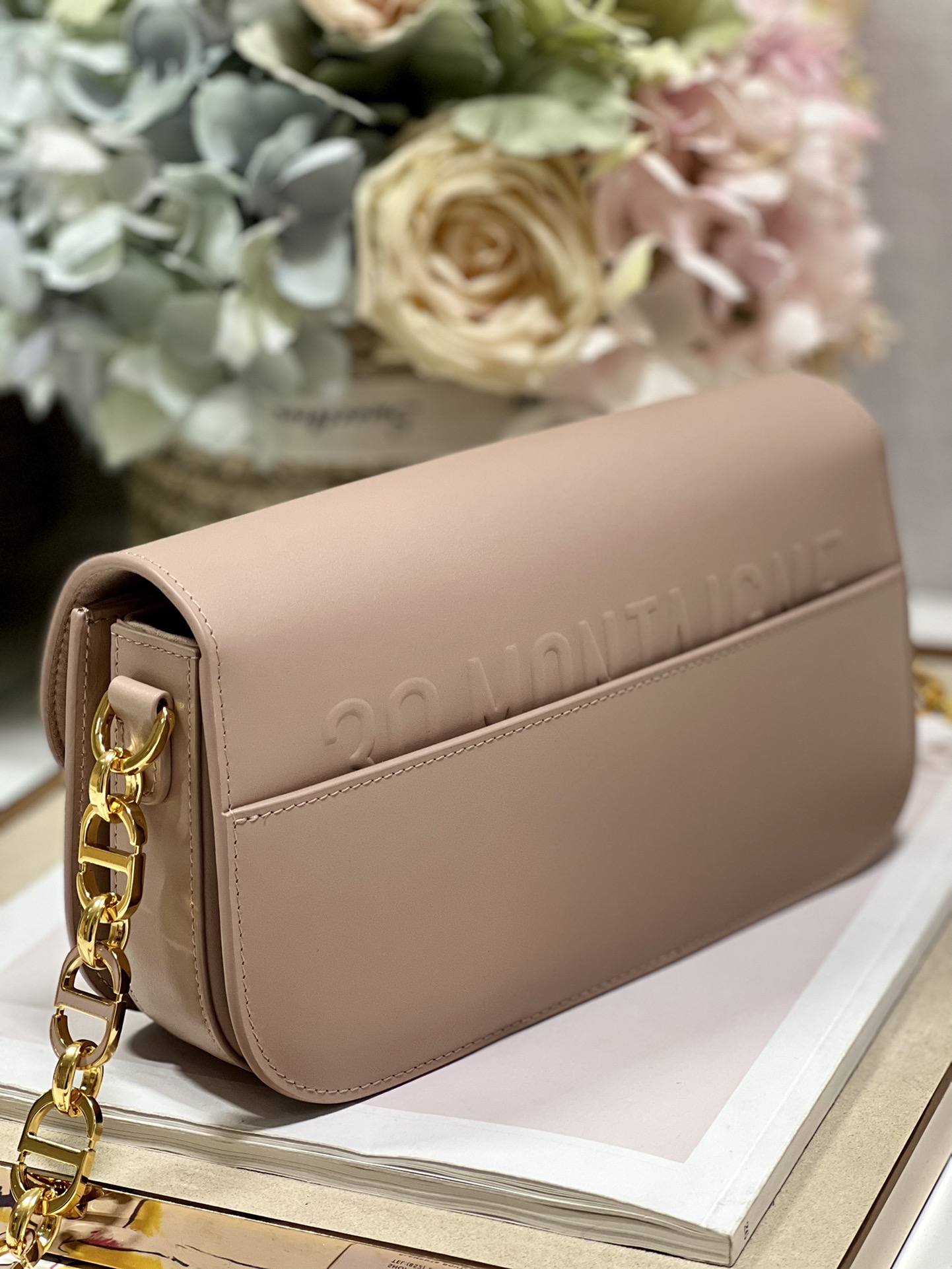 Christian Dior 30 Montaigne Avenue Bag Black/White/Blue/Beige/Light Pink For Women 9 in/ 22.5cmUMOA_