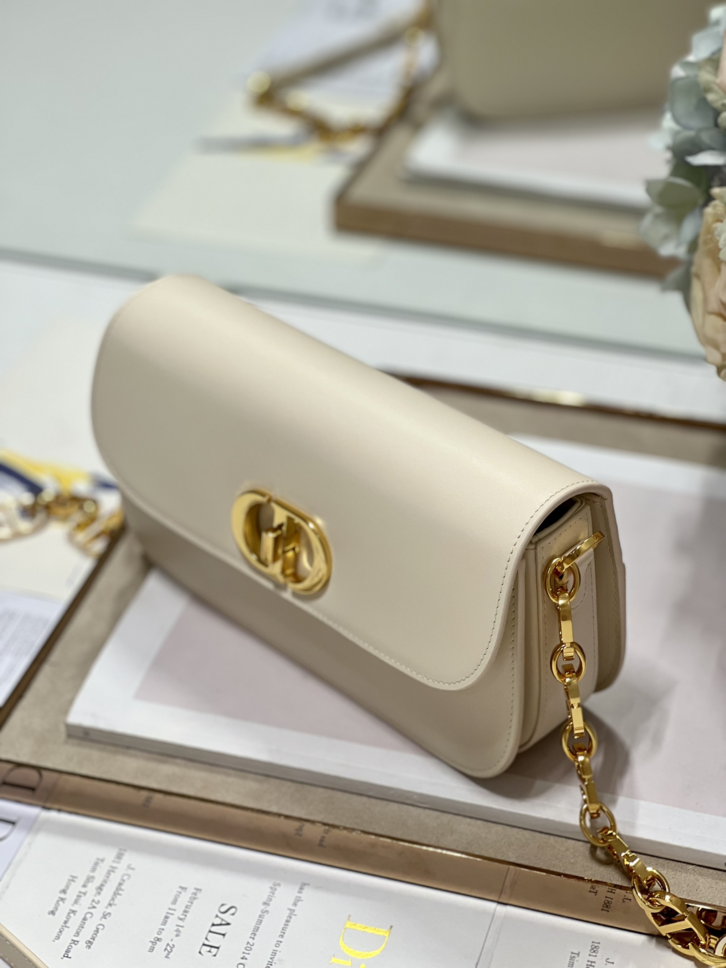 Christian Dior 30 Montaigne Avenue Bag Black/White/Blue/Beige/Light Pink For Women 9 in/ 22.5cmUMOA_