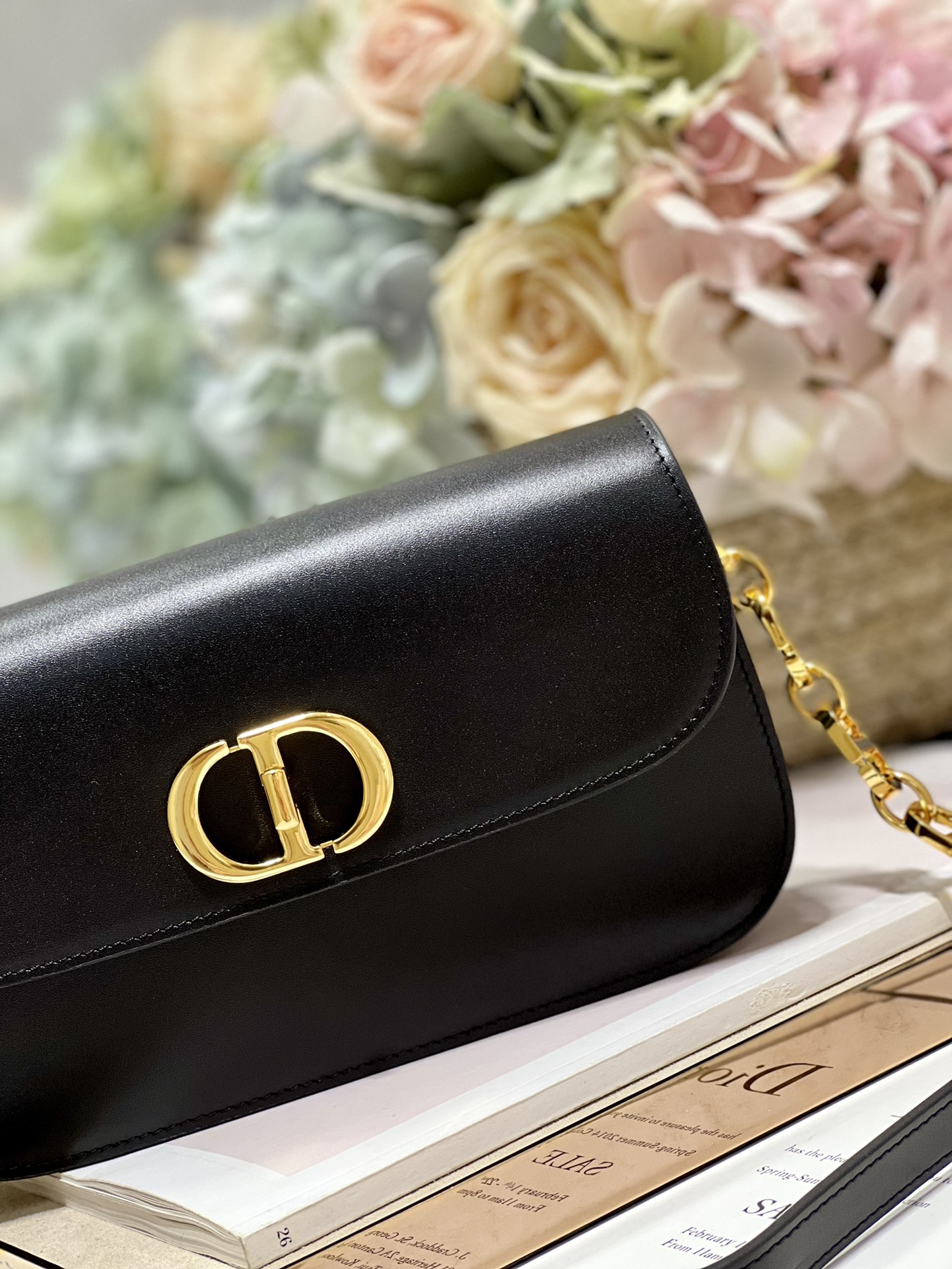 Christian Dior 30 Montaigne Avenue Bag Black/White/Blue/Beige/Light Pink For Women 9 in/ 22.5cmUMOA_