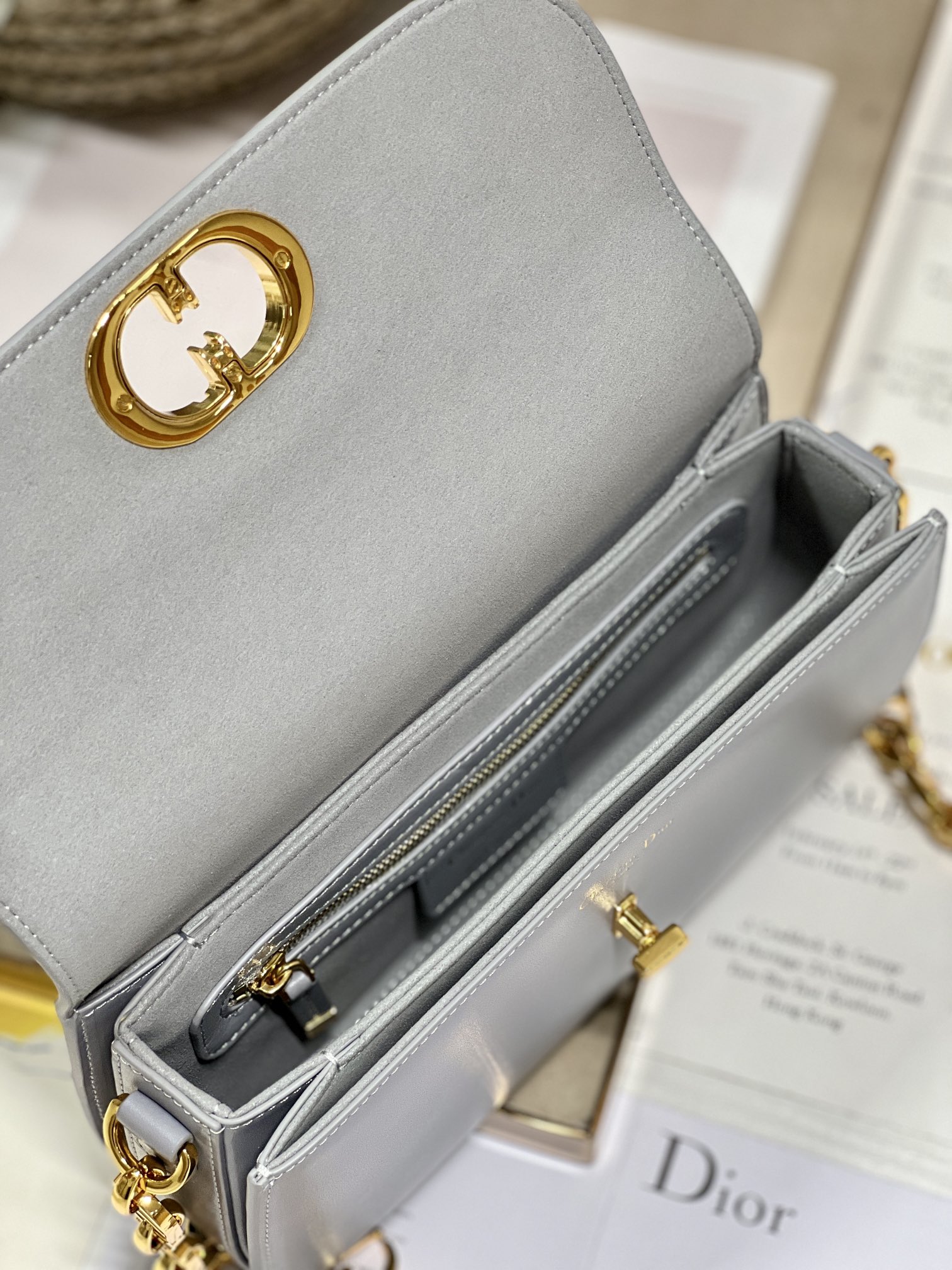 Christian Dior 30 Montaigne Avenue Bag Black/White/Blue/Beige/Light Pink For Women 9 in/ 22.5cmUMOA_