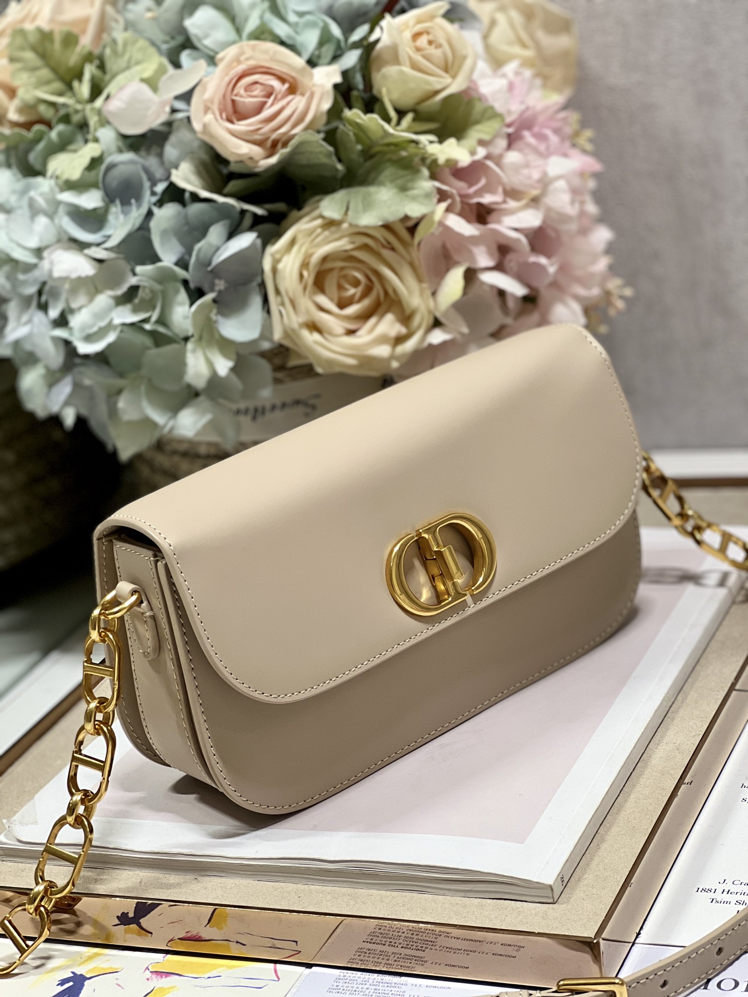 Christian Dior 30 Montaigne Avenue Bag Black/White/Blue/Beige/Light Pink For Women 9 in/ 22.5cmUMOA_