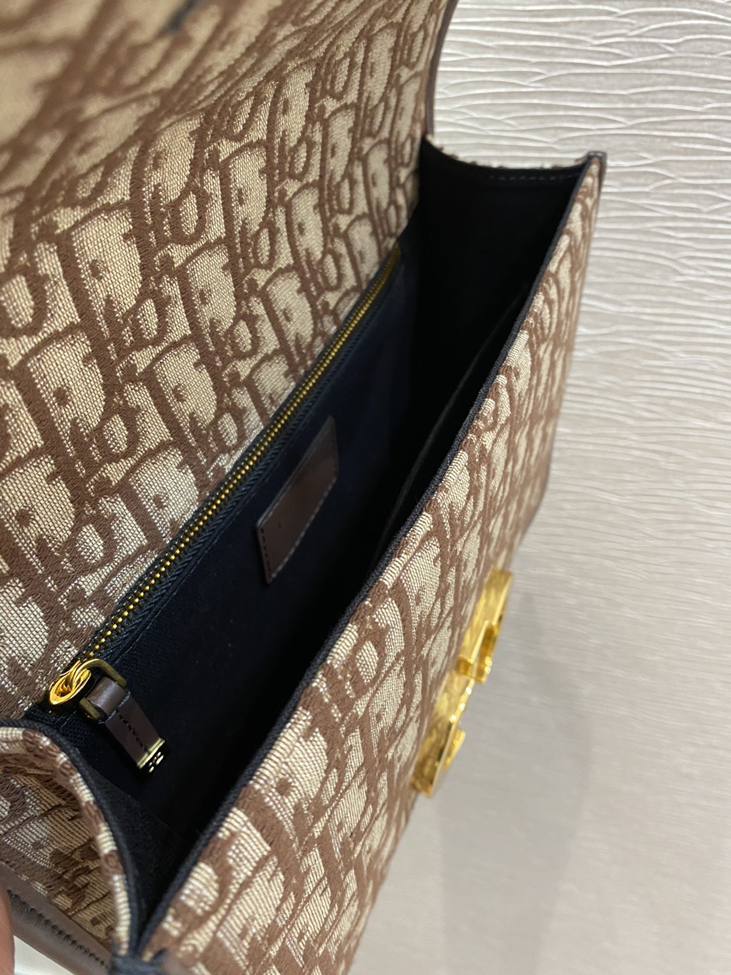 Christian Dior 30 Montaigne Bag Brown For Women 9.5in/24cm CDUTZQ