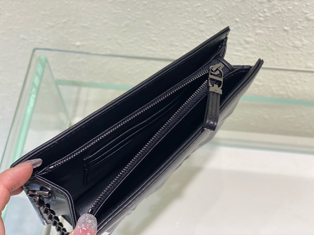 Christian Dior Caro Zipped Pouch With Chain Black, For Women, Women’s Handbags 7.5in/19cm CDBNEM_