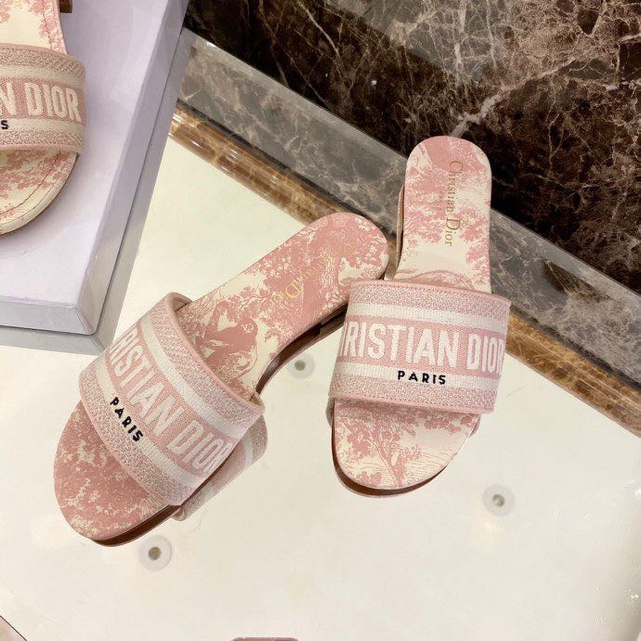 Christian Dior Dway Slide Peony Pink Toile De Jouy Embroidered Cotton Pink For Women CD KCQ209TJE_S61W
