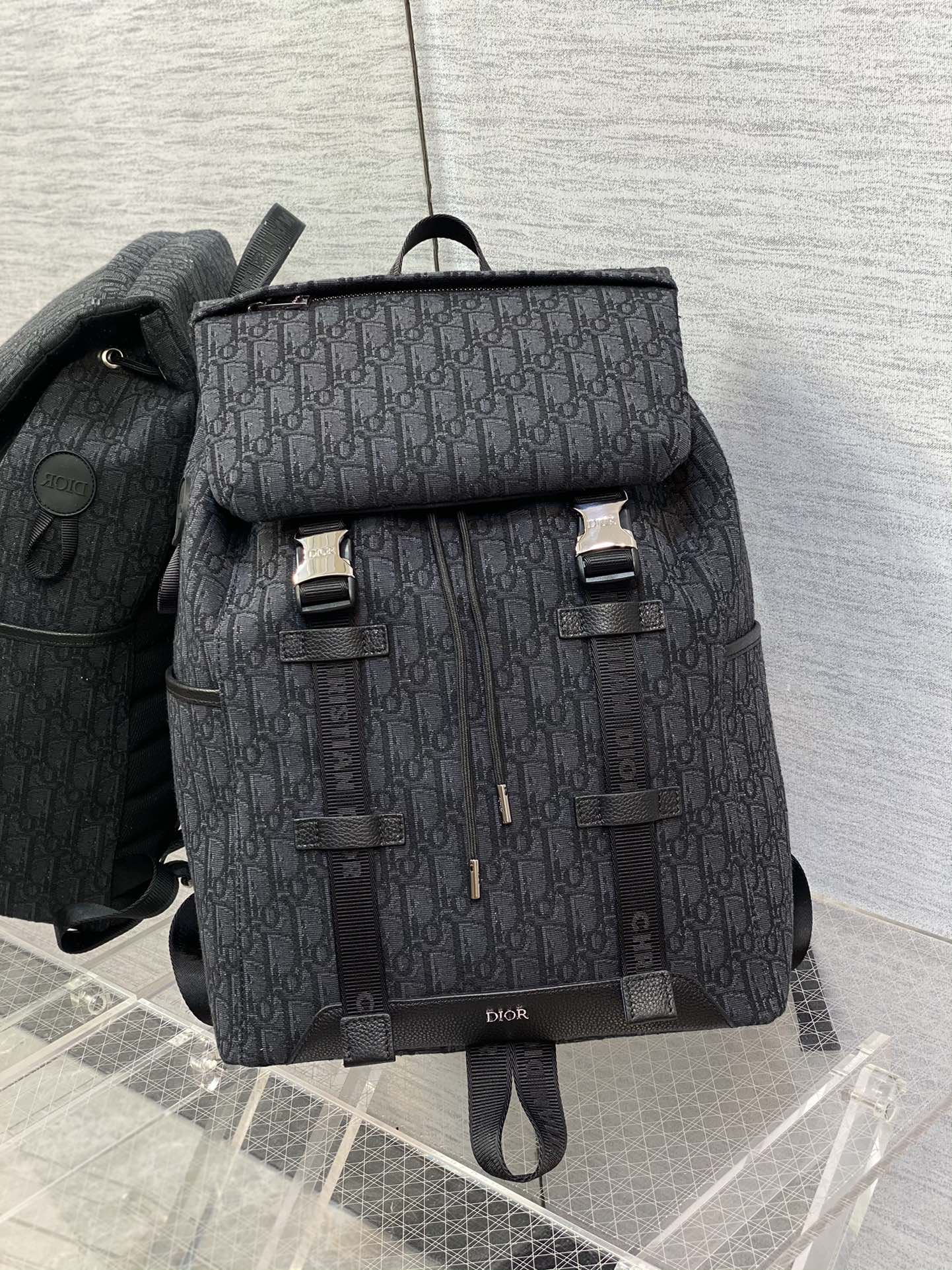 Christian Dior Hit The Road Backpack Black/White For Men 16.7 in/42.5 cm