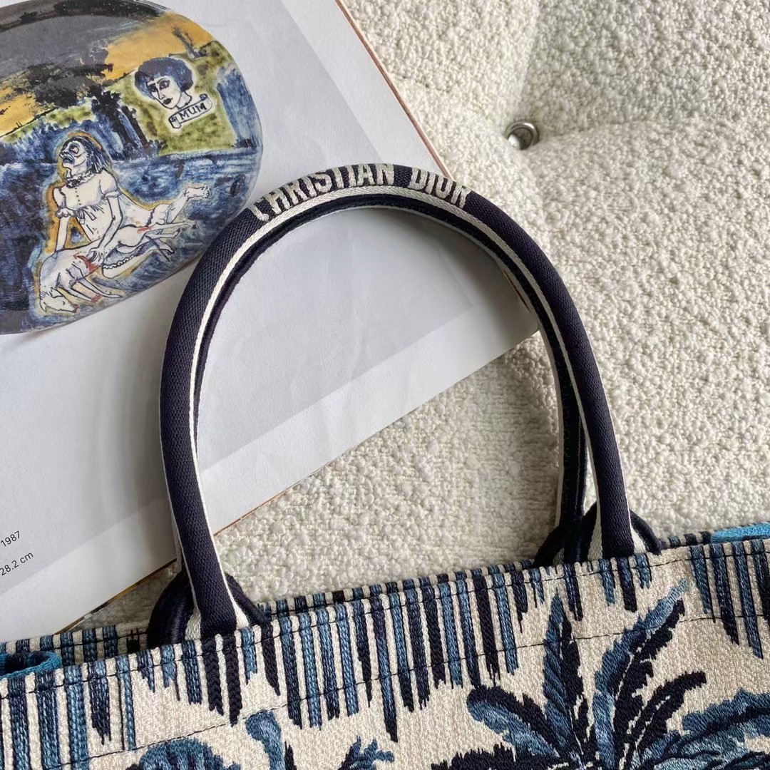 Christian Dior Large Blue Multicolor Dior Book Tote Canvas For Women 42cm/16.5in CD