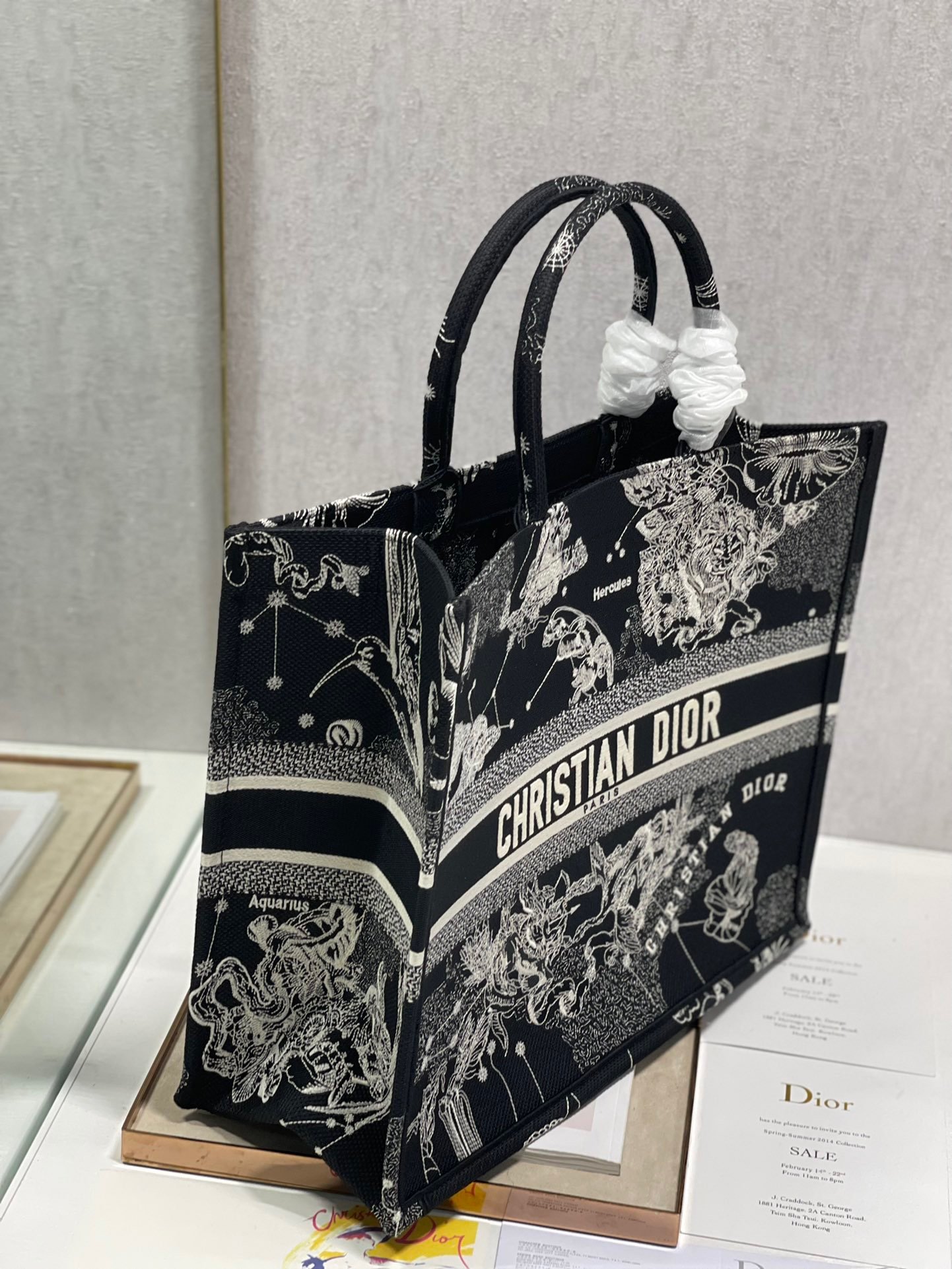 Christian Dior Large Dior Book Tote Black And White, For Women, Women’s Handbags 16.5in/42cm CD