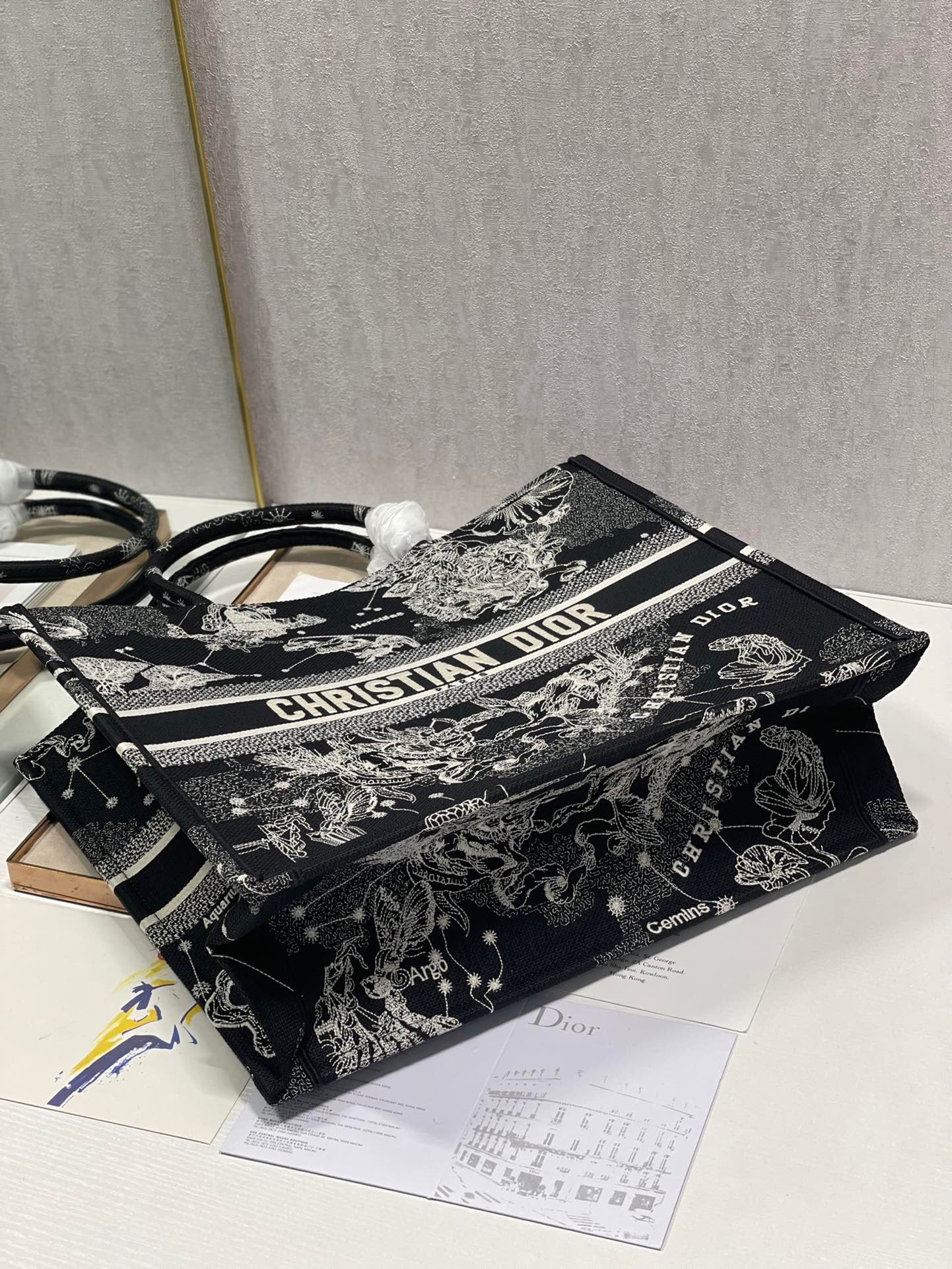 Christian Dior Large Dior Book Tote Black And White, For Women, Women’s Handbags 16.5in/42cm CD