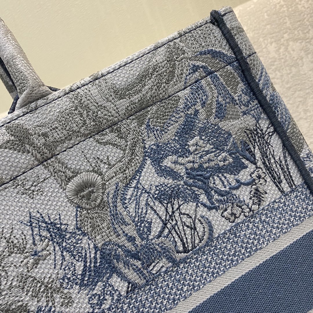 Christian Dior Large Dior Book Tote Blue and White Cornely Embroidery, Blue, For Women Women’s Handbags, Shoulder Bags, 42cm CDZRGO_