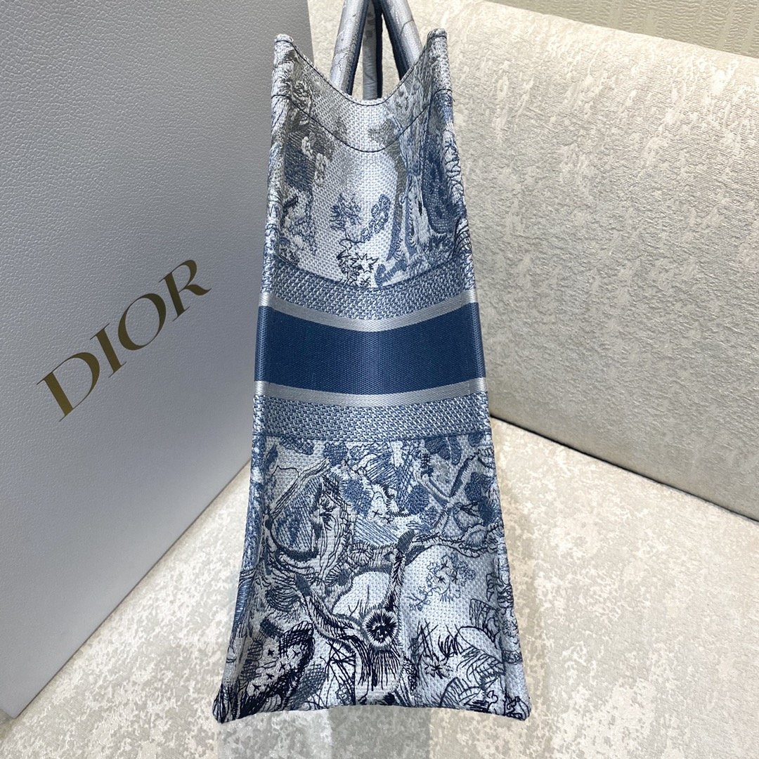 Christian Dior Large Dior Book Tote Blue and White Cornely Embroidery, Blue, For Women Women’s Handbags, Shoulder Bags, 42cm CDZRGO_