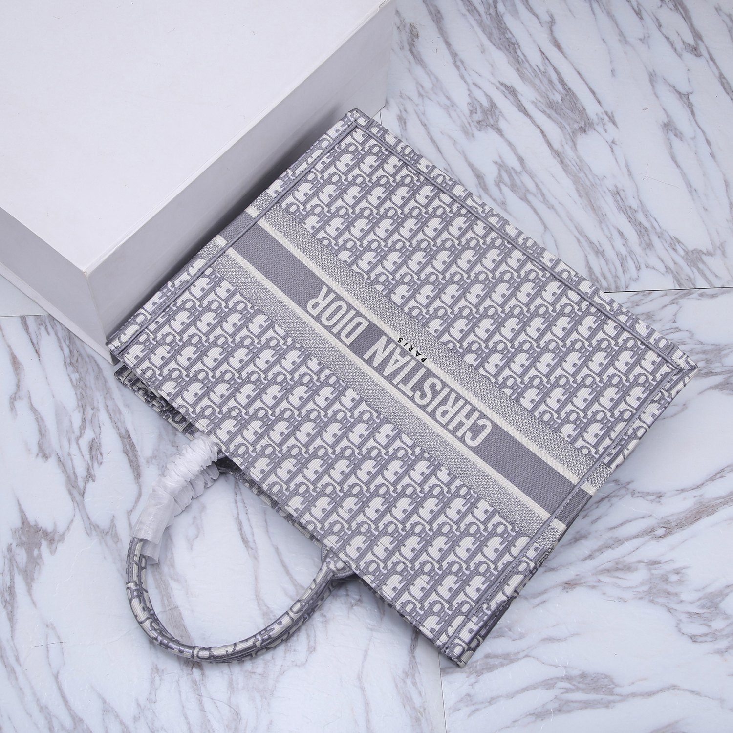 Christian Dior Large Dior Book Tote Gray, For Women, Women’s Handbags 16.5in/42cm CDZRIW_