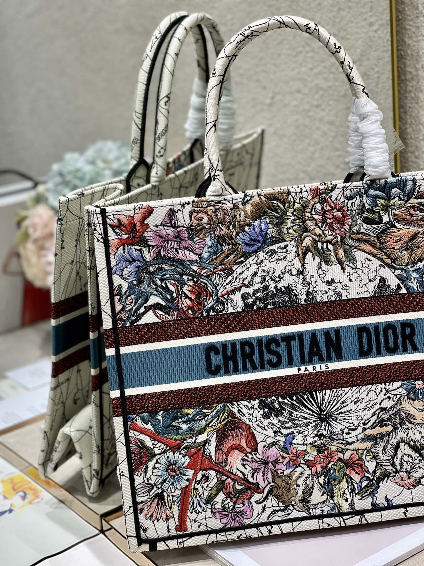 Christian Dior Large Dior Book Tote Latte Multicolor Dior Zodiac Embroidery, Latte Multicolor, For Women Women’s Handbags, Shoulder Bags, 42cm