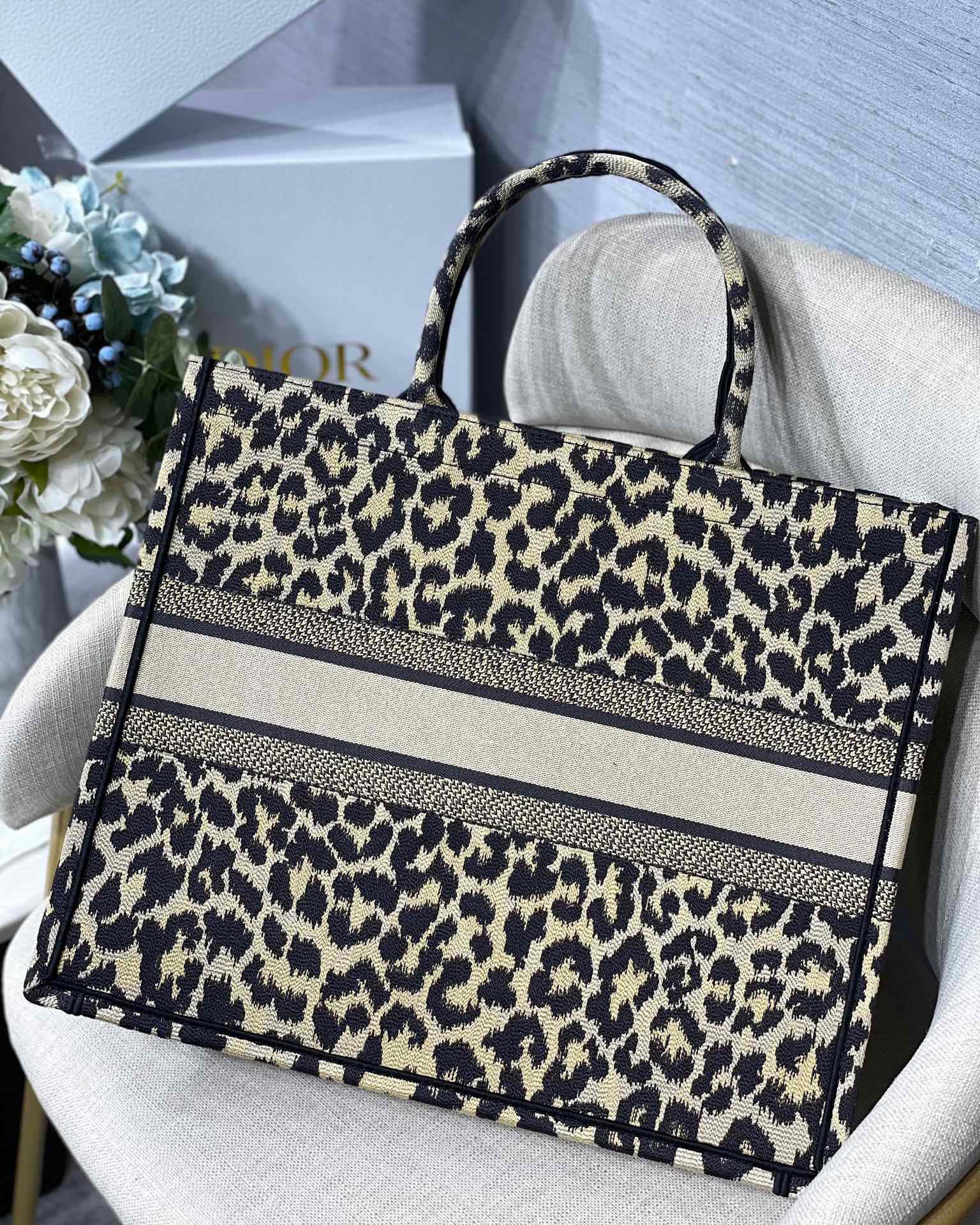 Christian Dior Large Dior Book Tote Multicolor , For Women, Women’s Handbags 16.5in/42cm CD