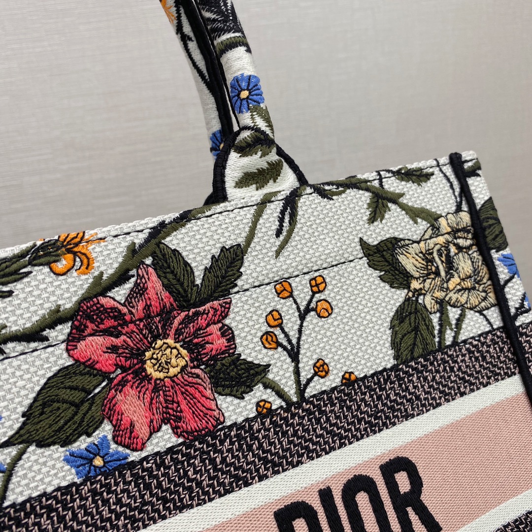 Christian Dior Medium Dior Book Tote Bag By Maria Grazia Chiuri For Women 14in/36cm CD
