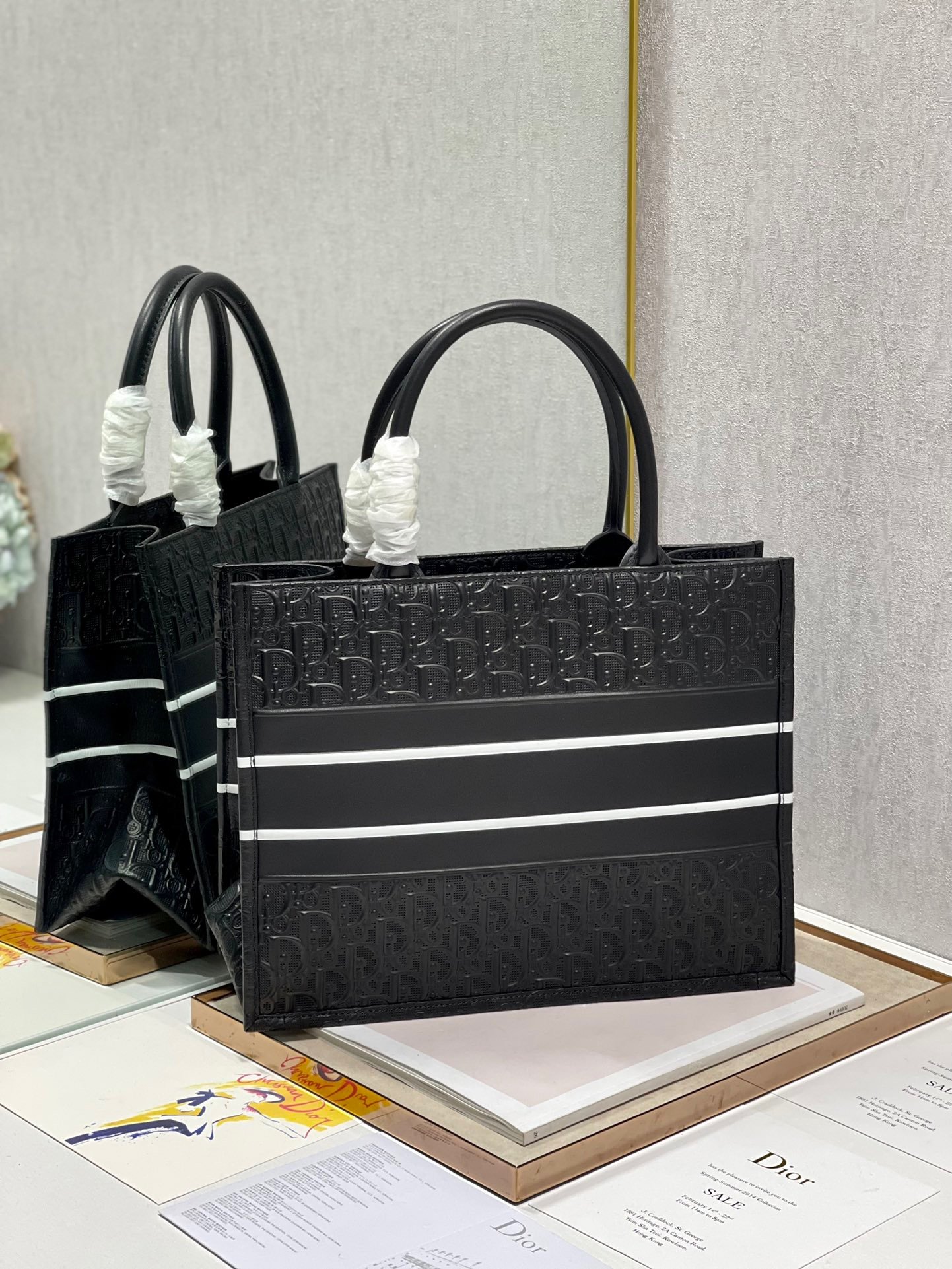 Christian Dior Medium Dior Book Tote Black, For Women, Women’s Handbags 14in/36cm CD