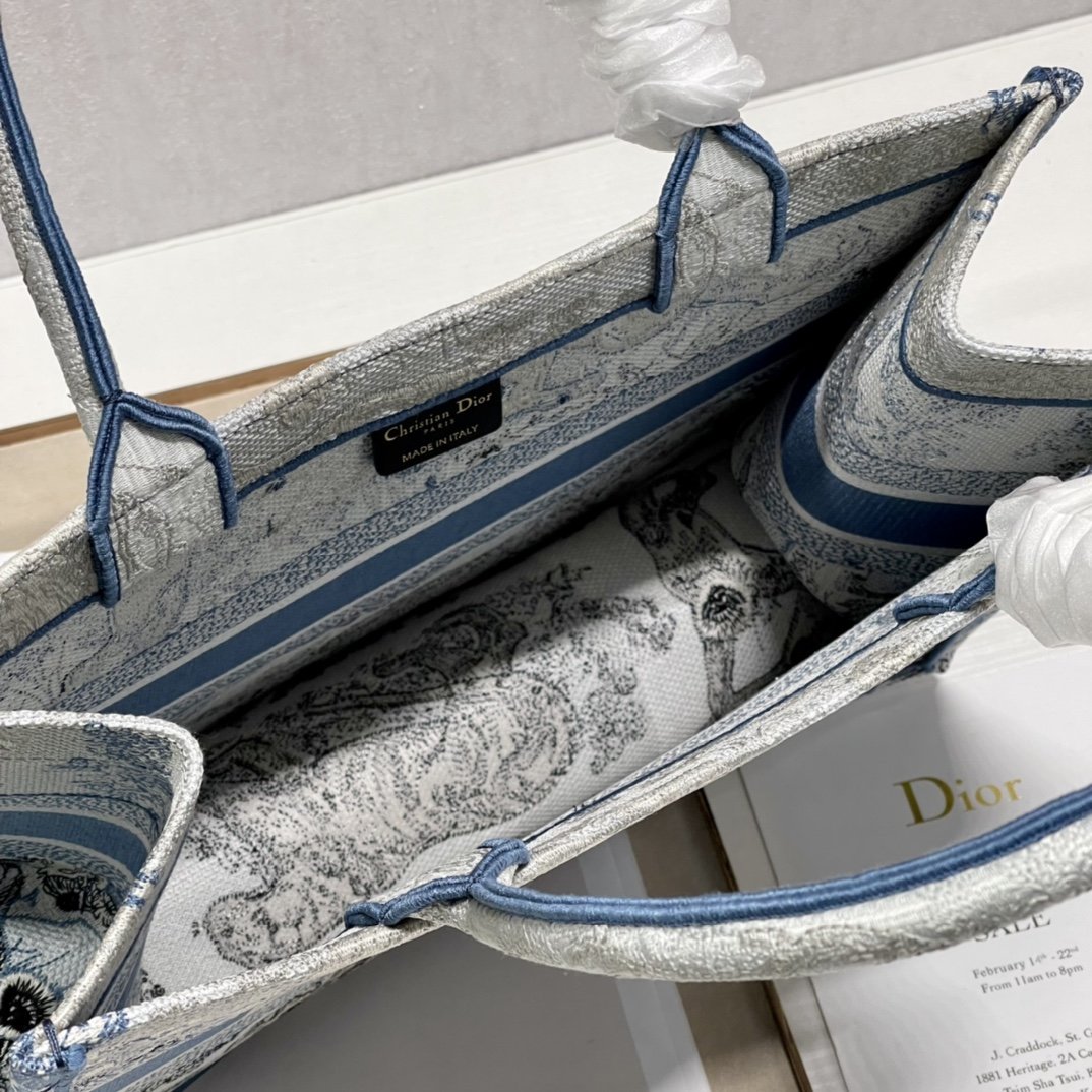 Christian Dior Medium Dior Book Tote Blue Toile de Jouy Reverse Embroidery, Blue, For Women Women’s Handbags, Shoulder Bags, 36cm CDZRGO_