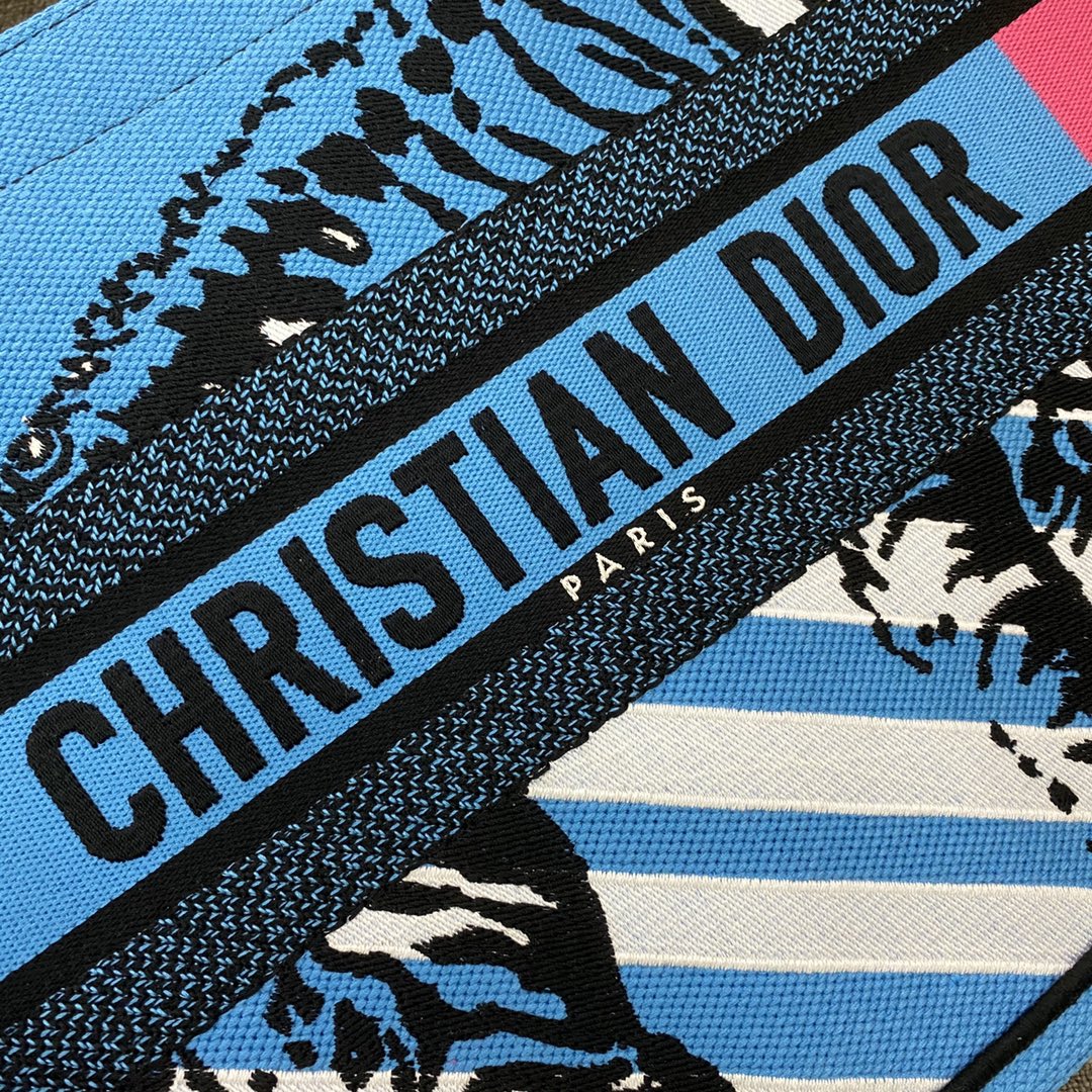 Christian Dior Medium Dior Book Tote Bright Blue and Bright Pink D-Jungle Pop Embroidery, Blue/Pink, For Women Women’s Handbags, 36cm CDZRON_