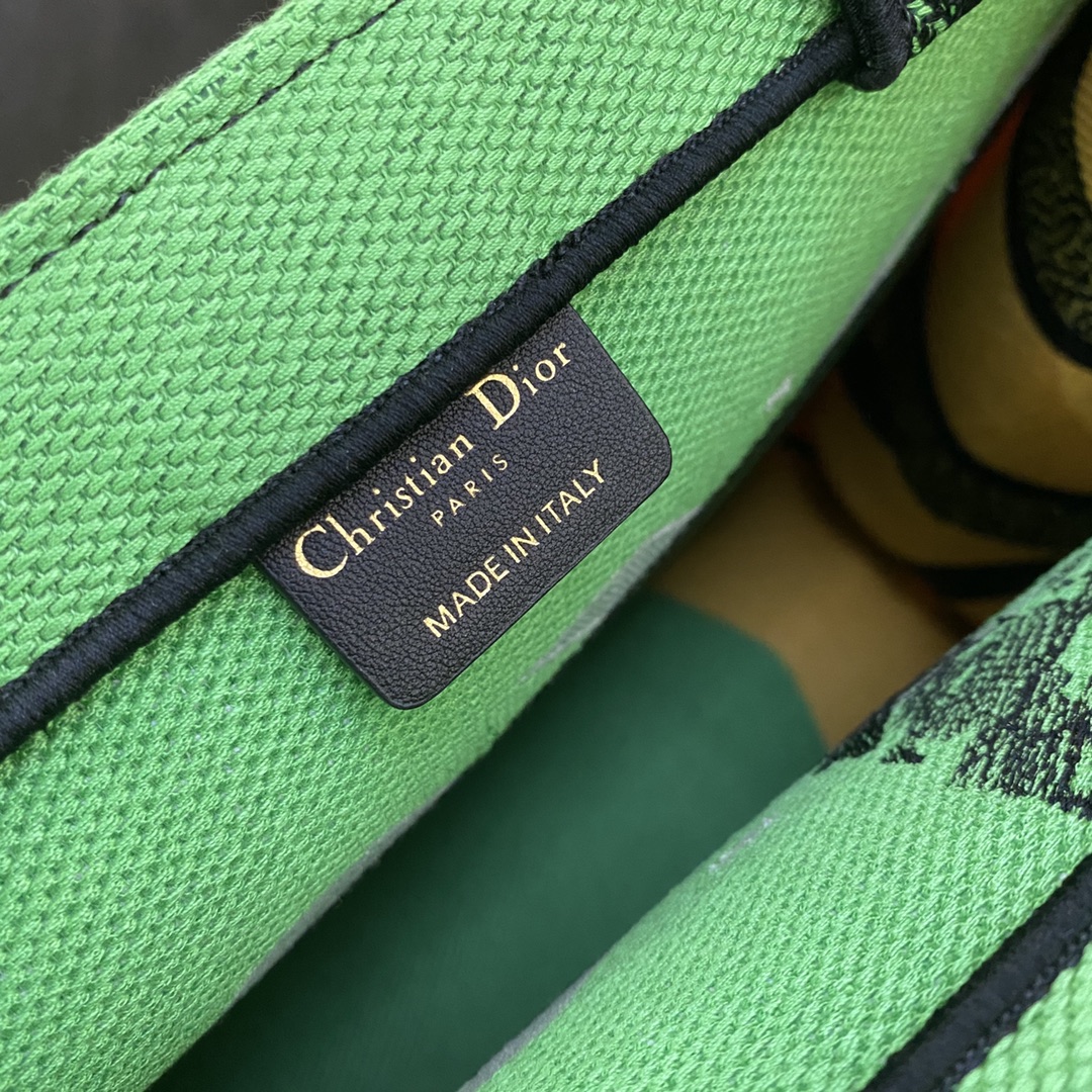 Christian Dior Medium Dior Book Tote Bright Green and Fluorescent Orange D-Jungle Pop Embroidery, Orange/Green, For Women Women’s Handbags, 36cm CDZRON_