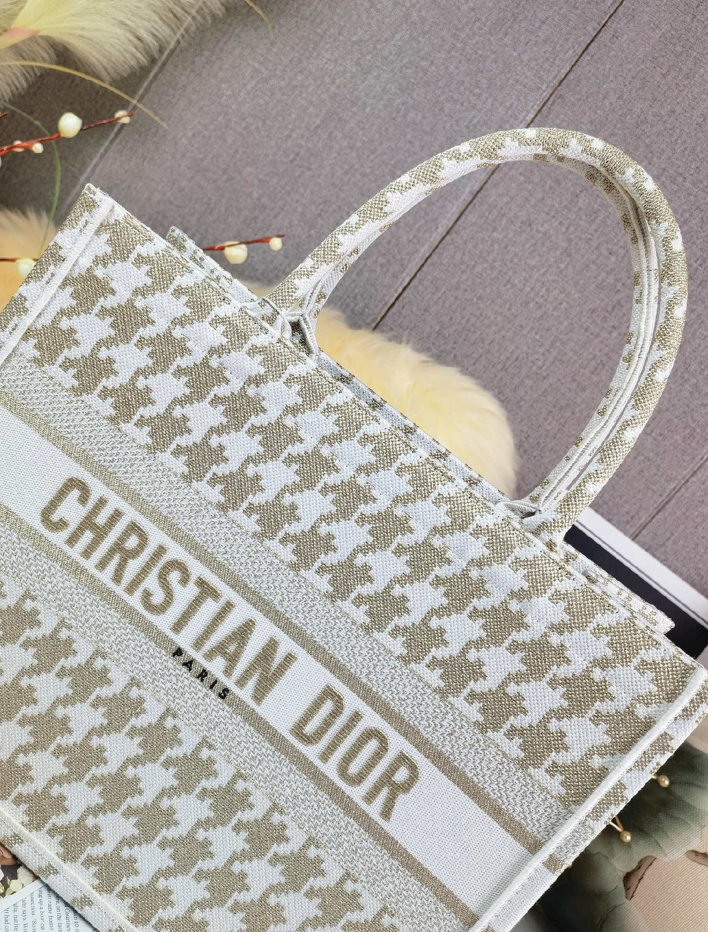 Christian Dior Medium Dior Book Tote Gold White, For Women, Women’s Handbags 14in/36cm CD