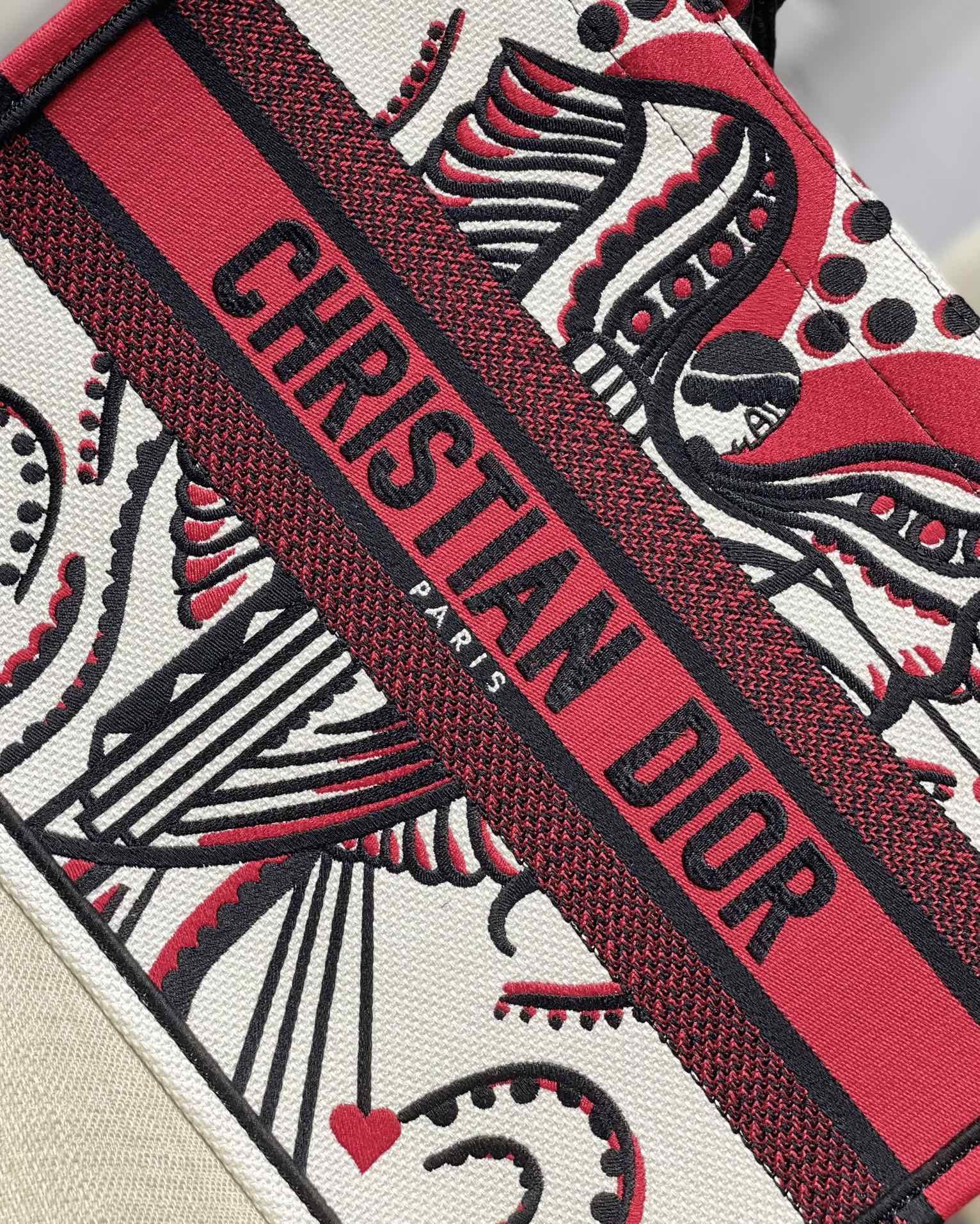 Christian Dior Medium Dior Book Tote Latte Multicolor Cupidon Embroidery, Red/White, For Women Women’s Handbags, 41cm CDZTQG_